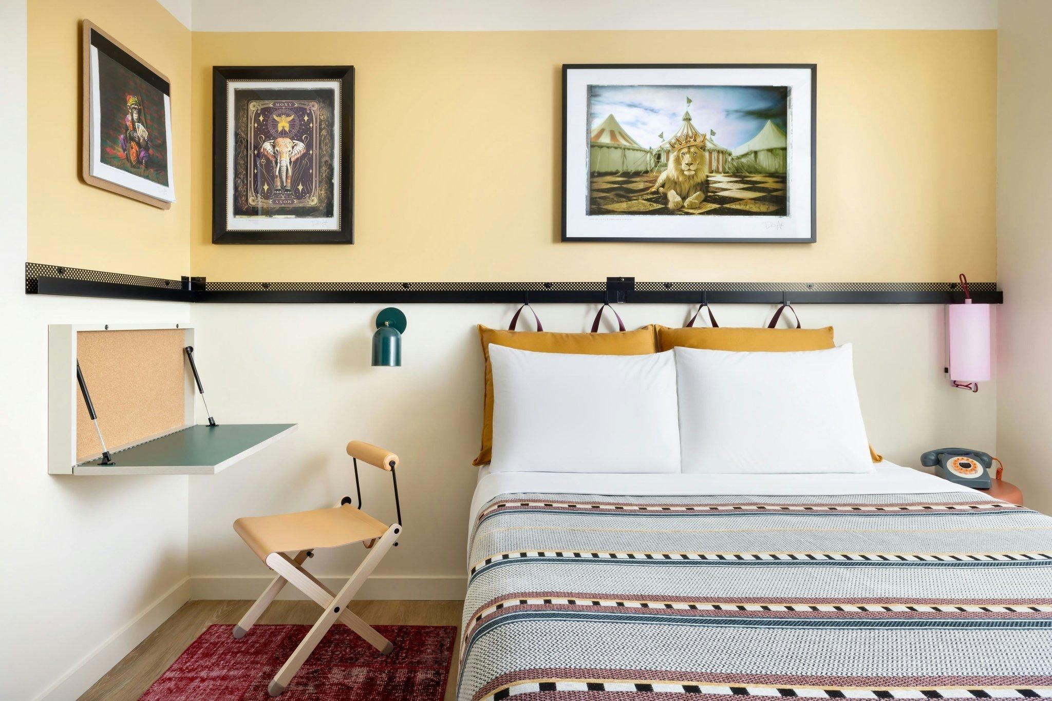 Moxy Allentown Downtown Queen, Guest room, 1 Queen 2