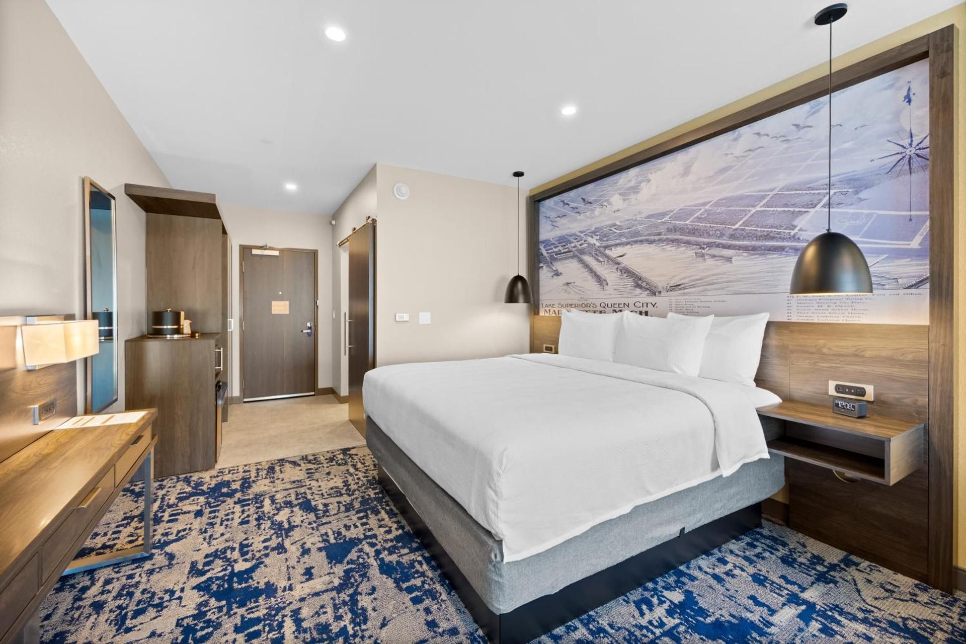 Best Western Plus Marquette Hotel & Suites Suite - 1 King Bed, Nonsmoking, Sofabed