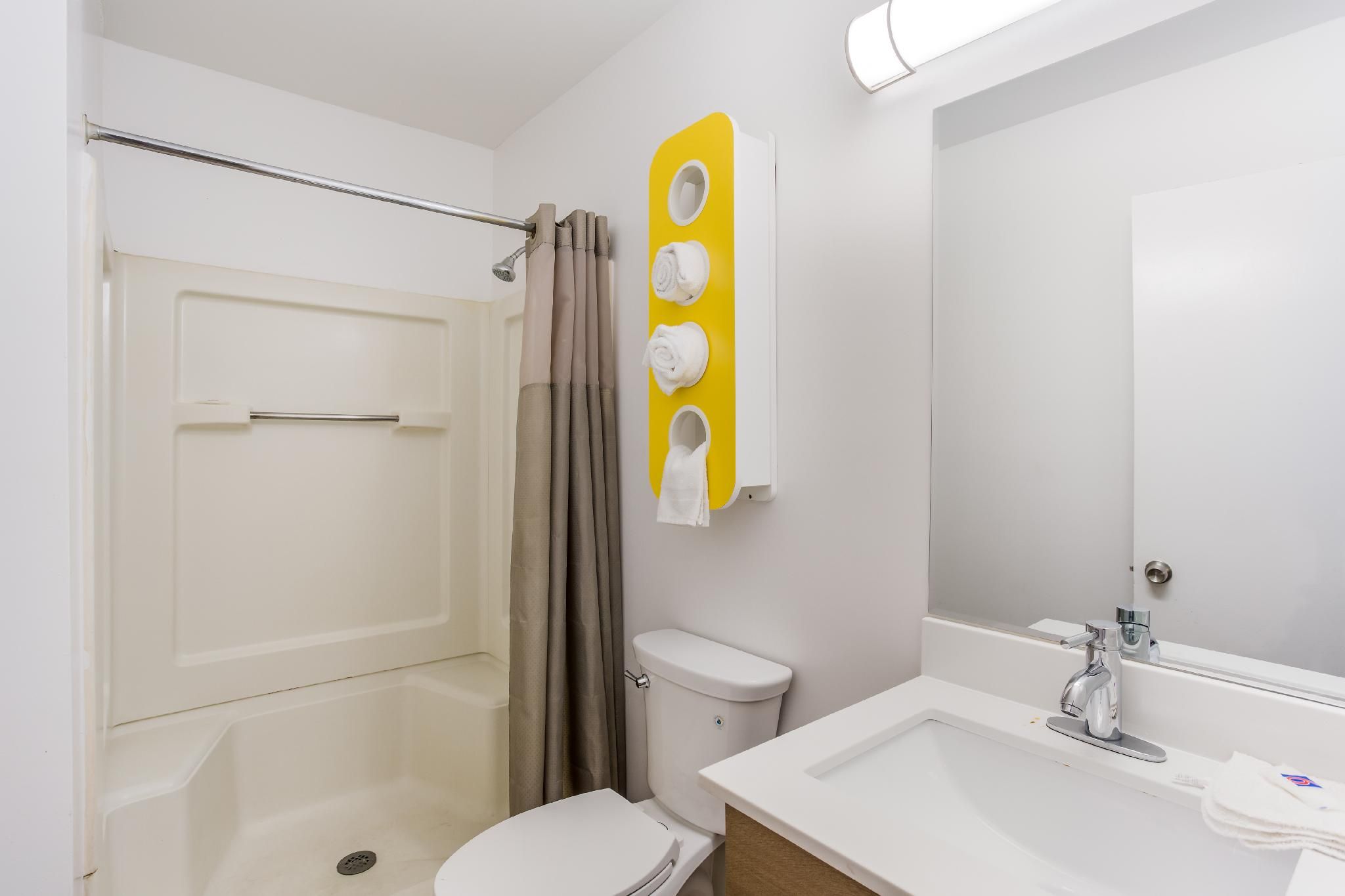 2 Full Beds | Non-Smoking, Kitchen