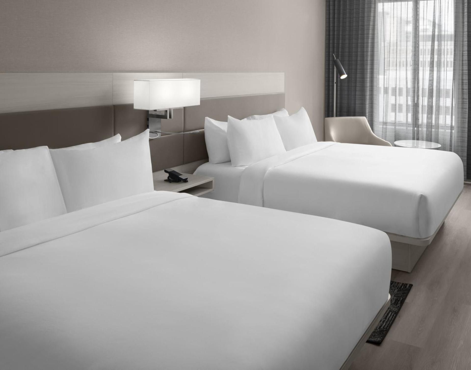 Queen Room with Two Queen Beds - Hearing Access