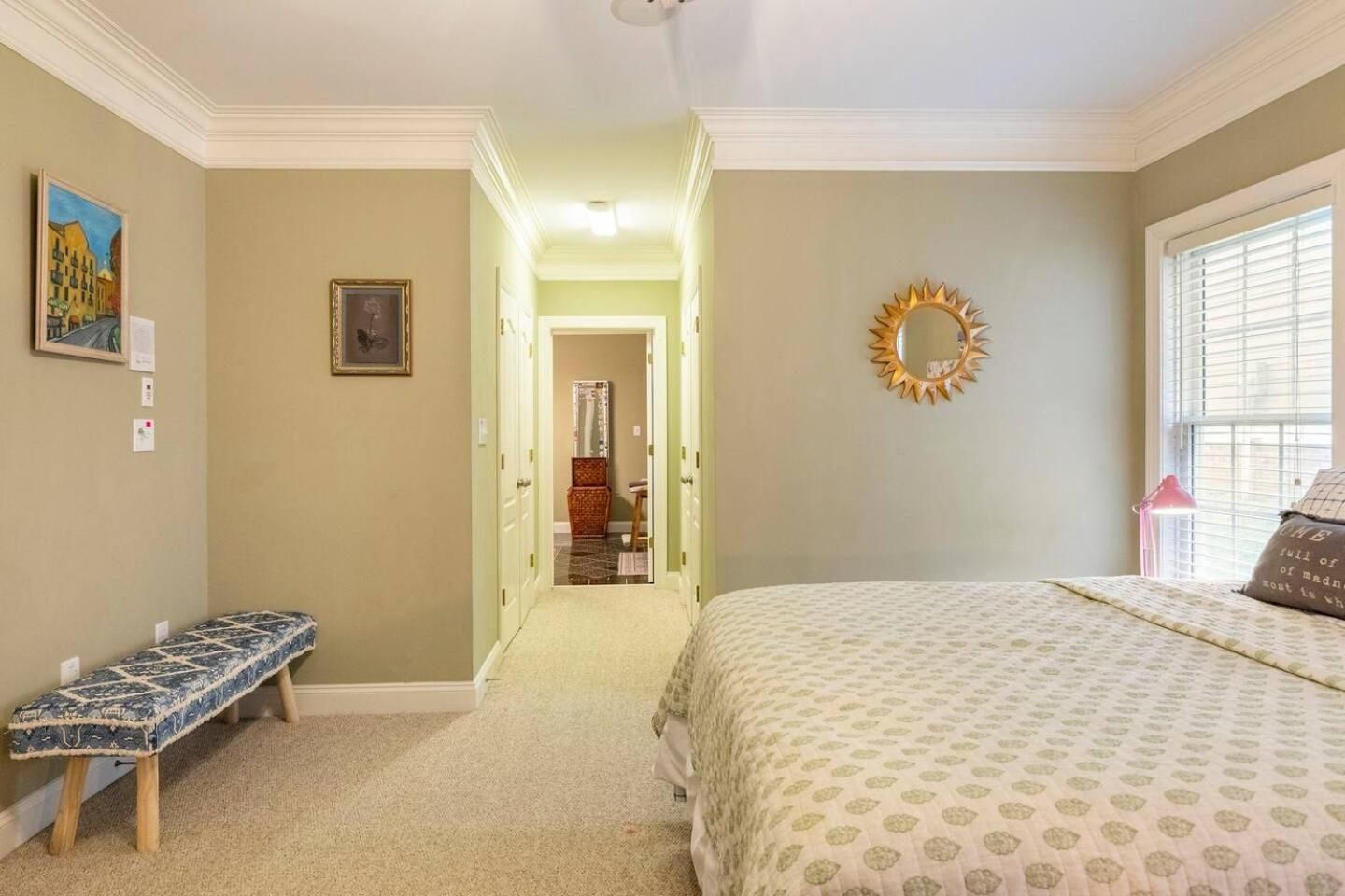 Queen Room