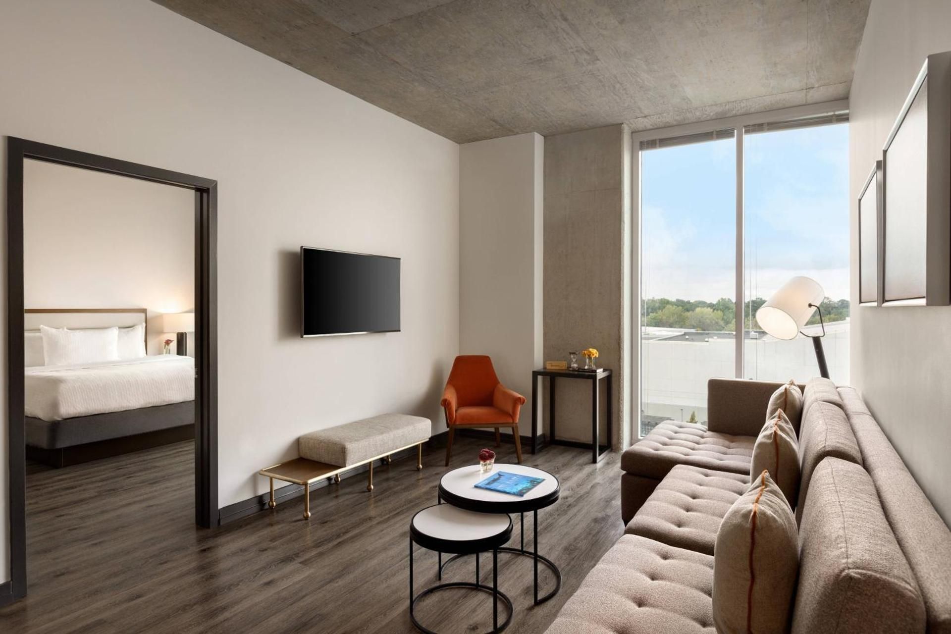 2 Bedroom Suite, Bedroom 1: 1 King, Bedroom 2: 2 Queen, Sofa Bed, Balcony