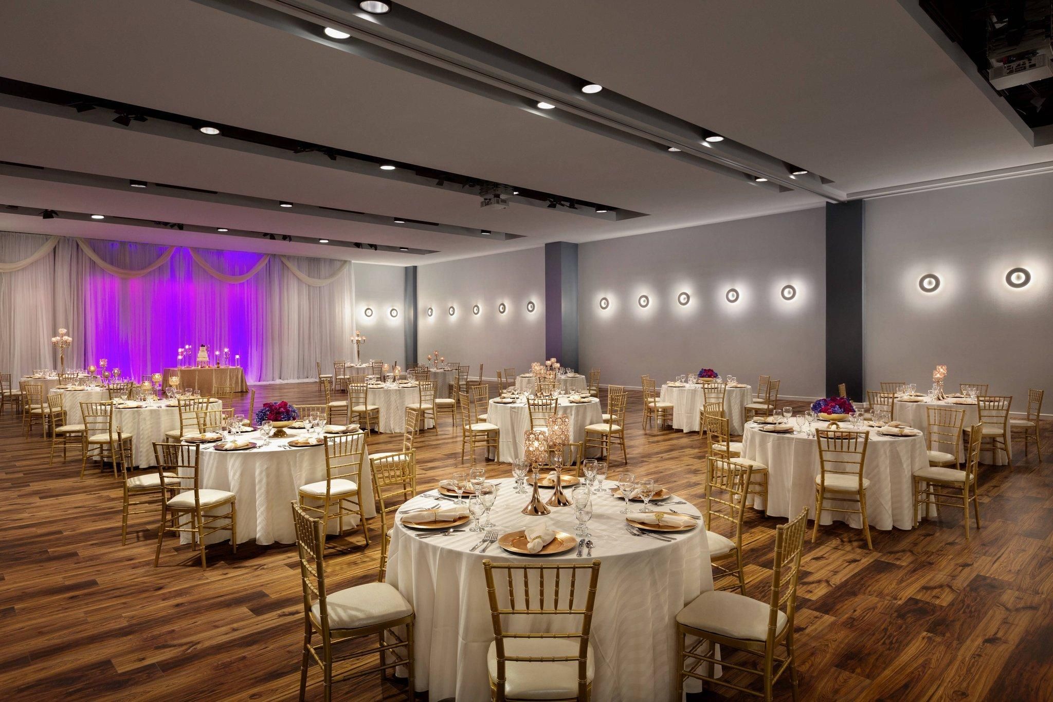 meeting room / ballrooms