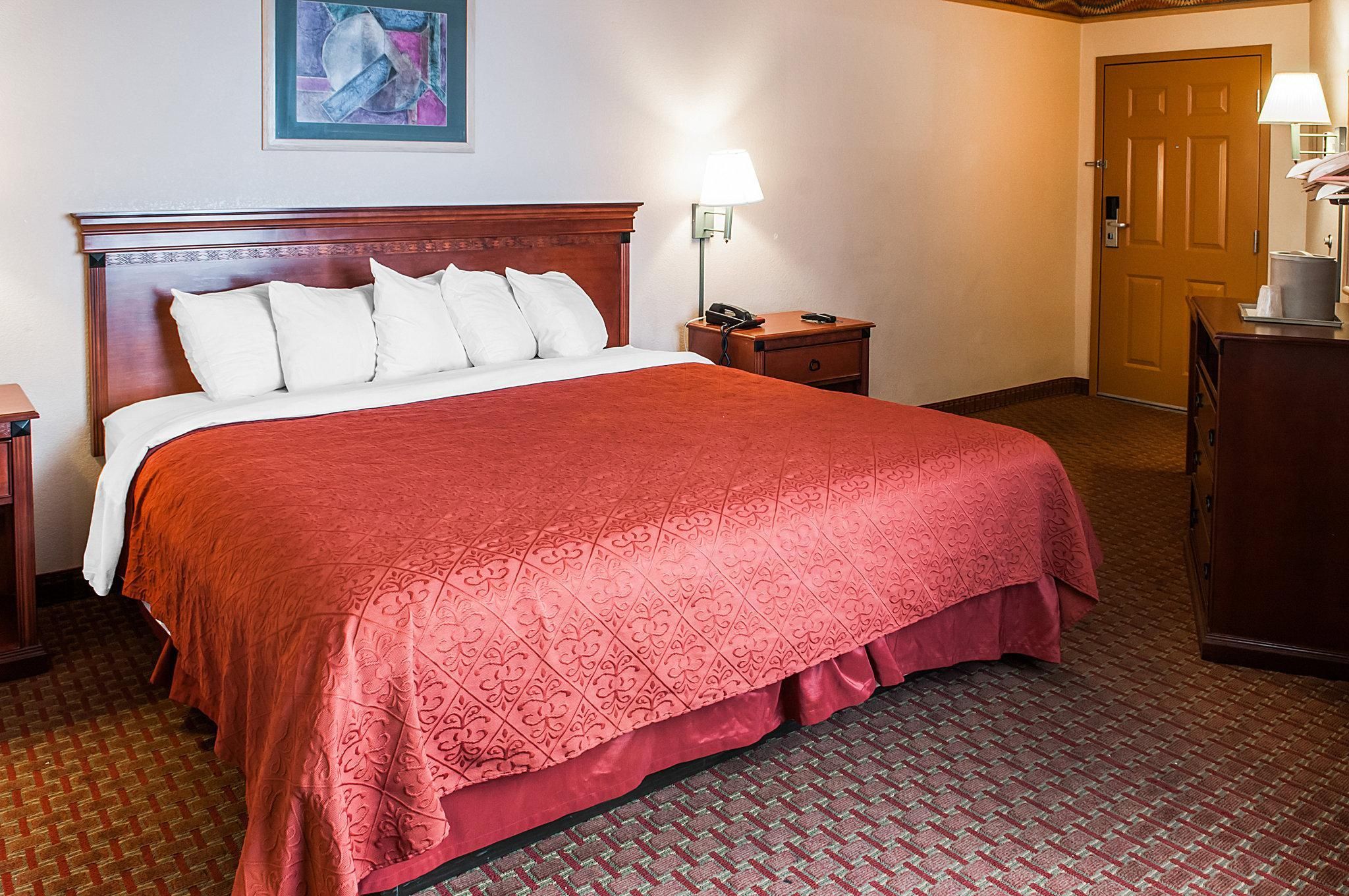 Quality Inn & Suites Las Cruces - University Area 2 Queen Beds, Nonsmoking, Accessible