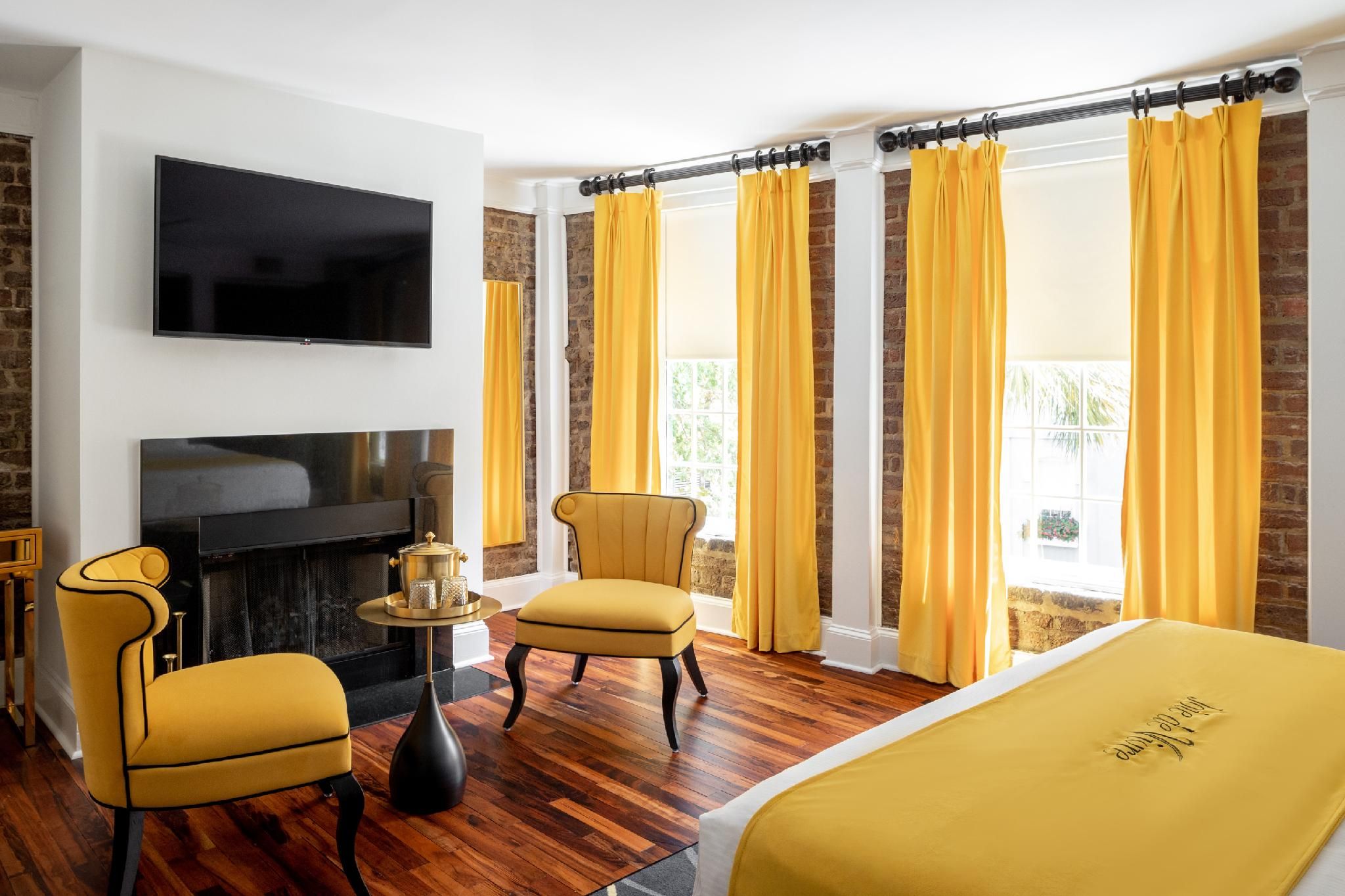Enclave Premier King Room