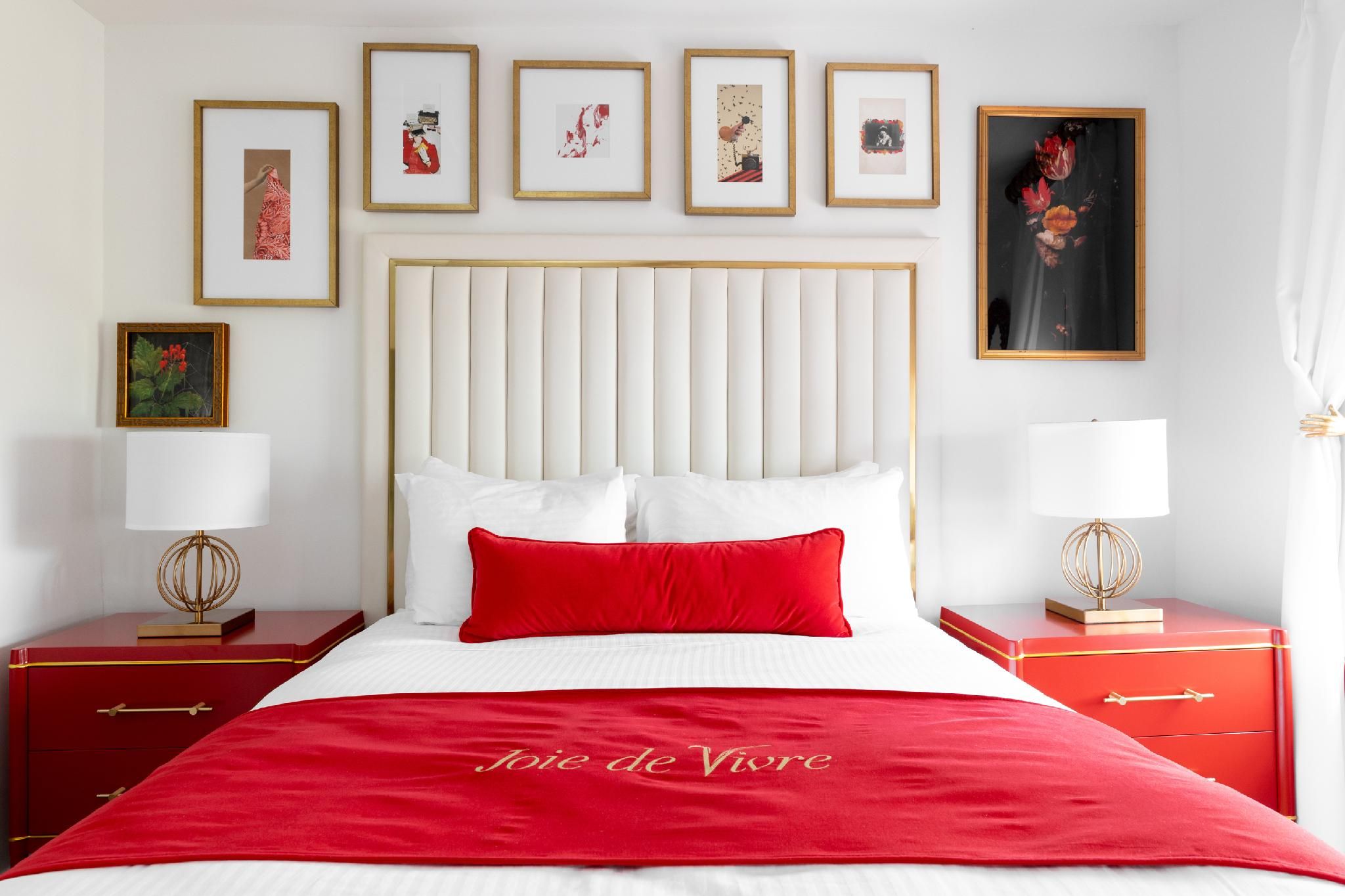 Vendue Queen Room