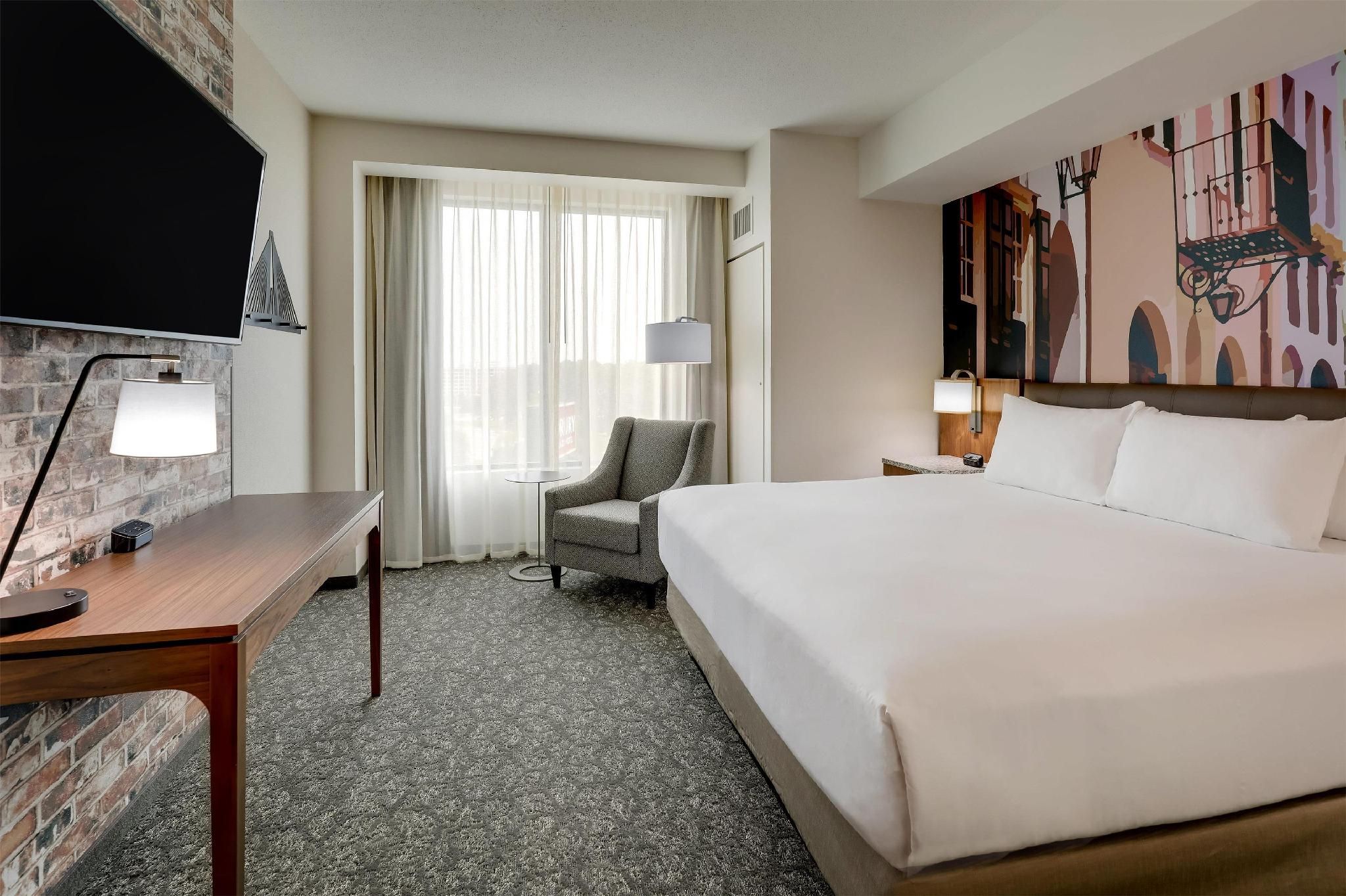 King Suite with Sofa Bed - Accessible, Roll-in Shower