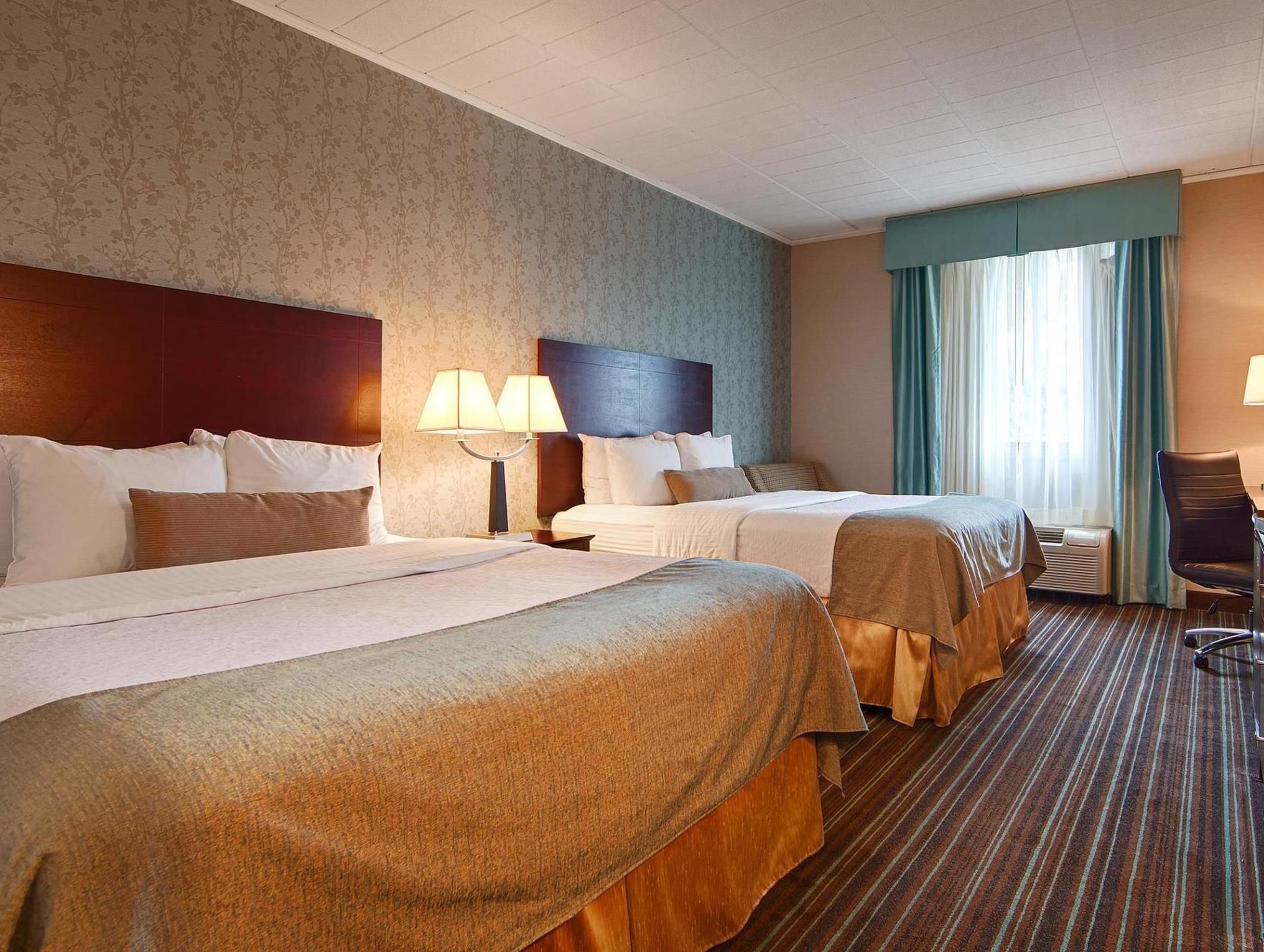 Spark by Hilton Lockport Double with 2 Double Beds - Non-Smoking