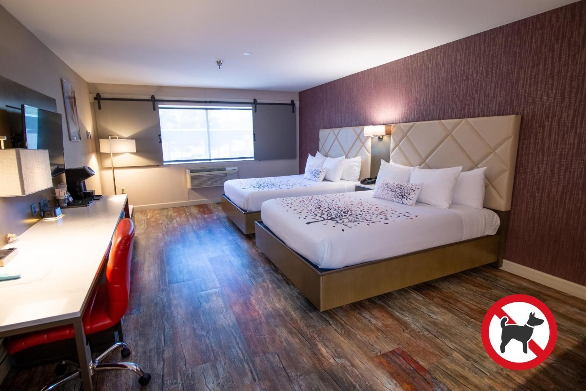 Queen Room with Two Queen Beds on Upper Floor