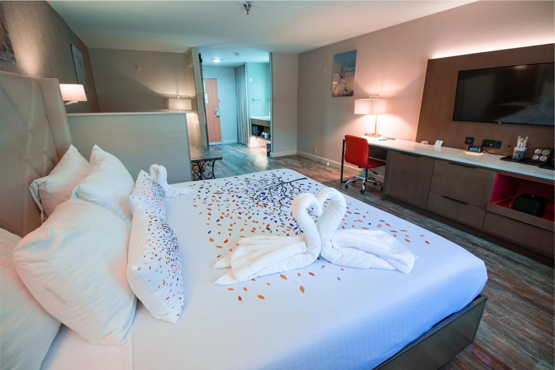 Deluxe King Room