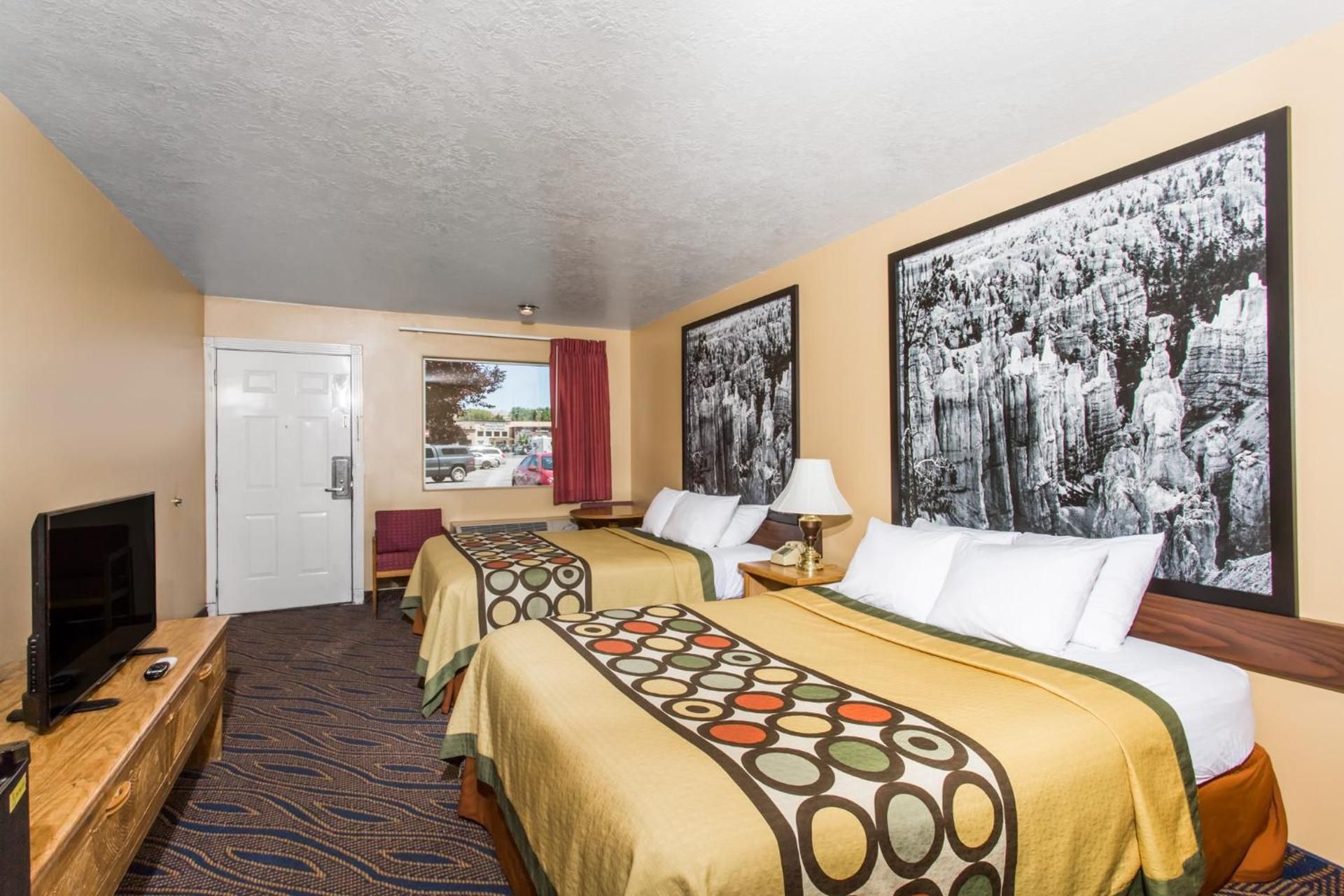 Queen Room with Two Queen Beds - Non-Smoking