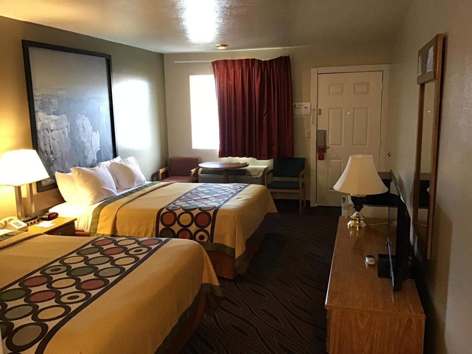Queen Room with Two Queen Beds - Pet Friendly/Non-Smoking
