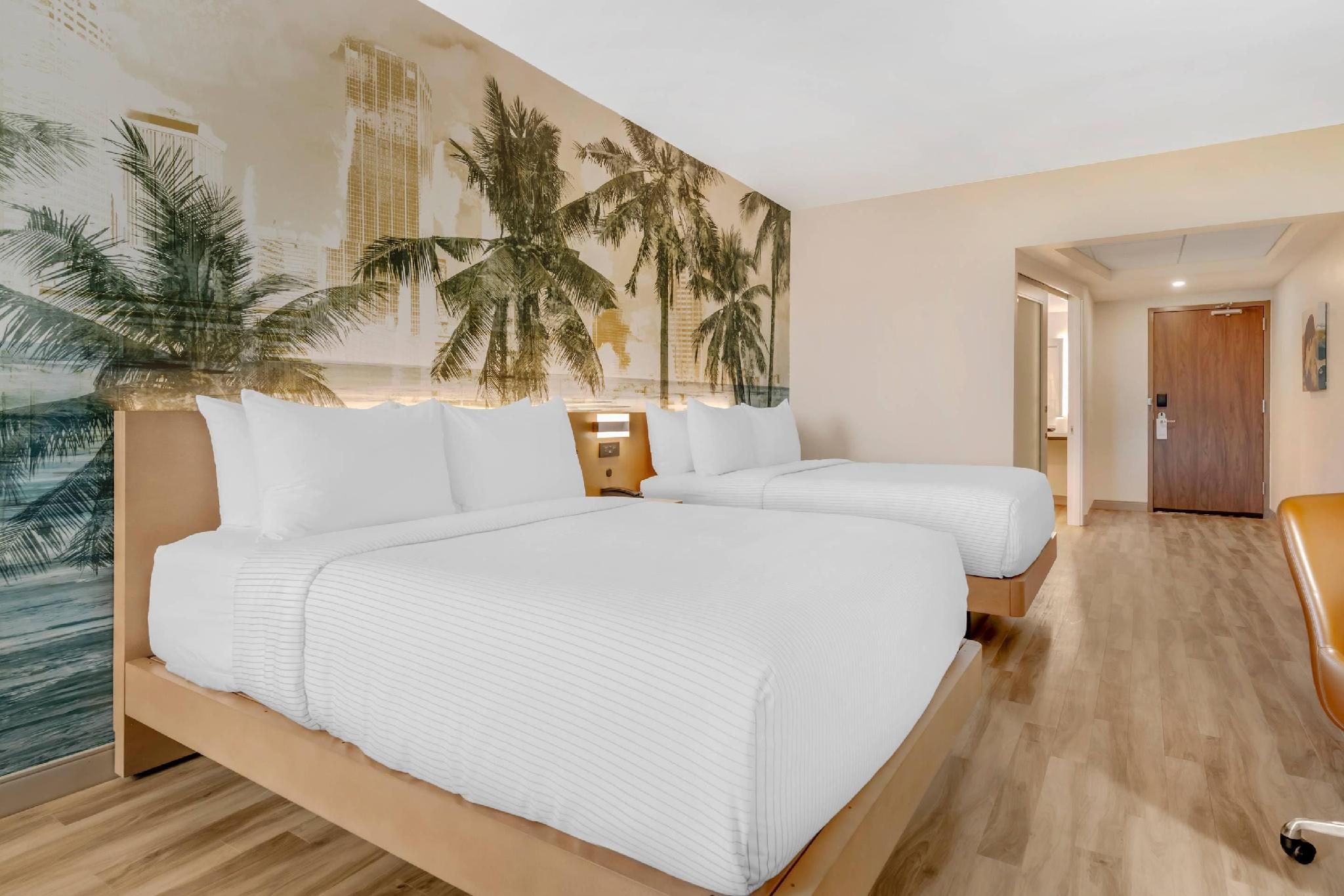 2 Queen Beds, Nonsmoking, Accessible