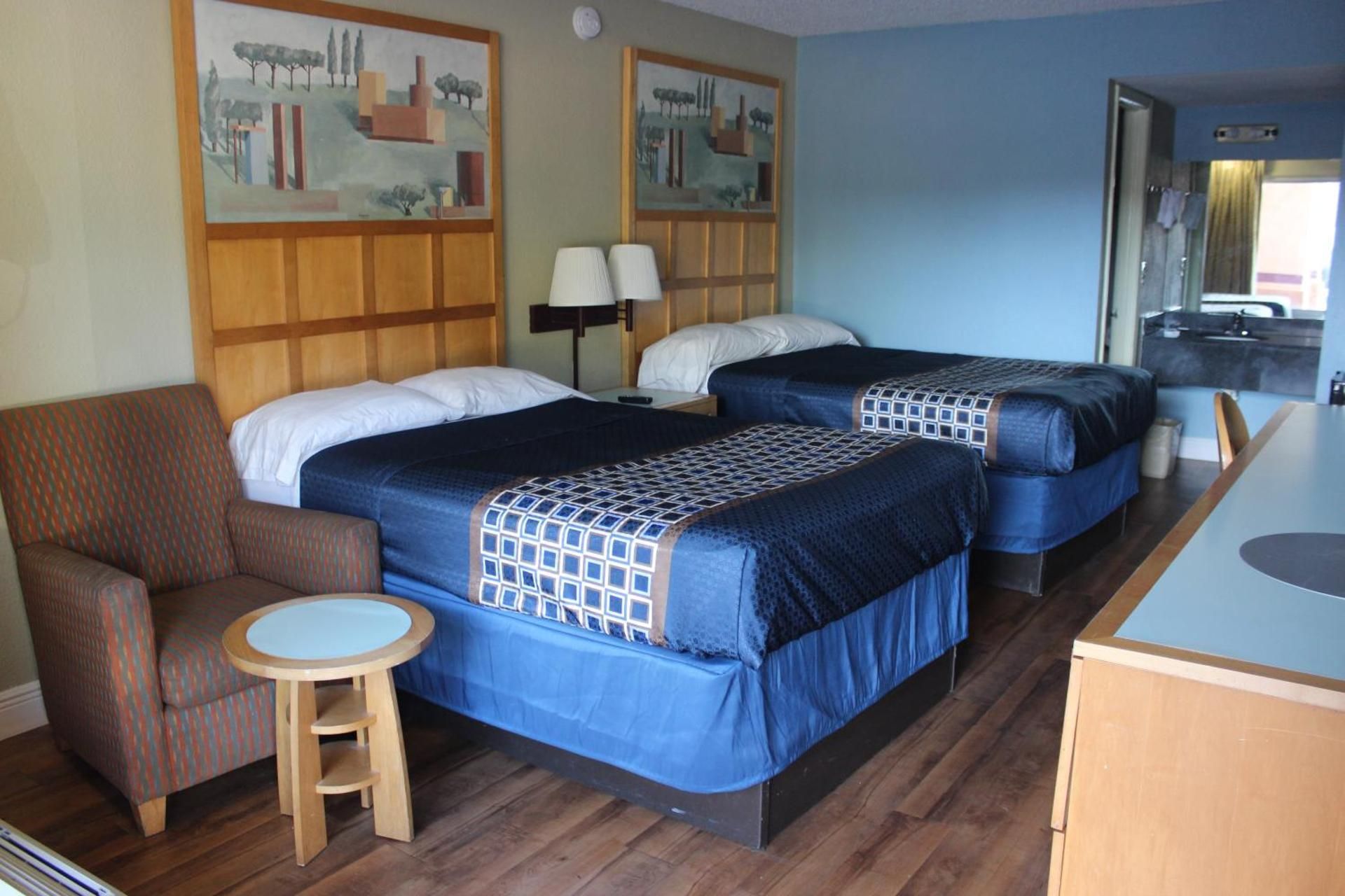 Room with Two Double Beds - Disability Access/Non-Smoking