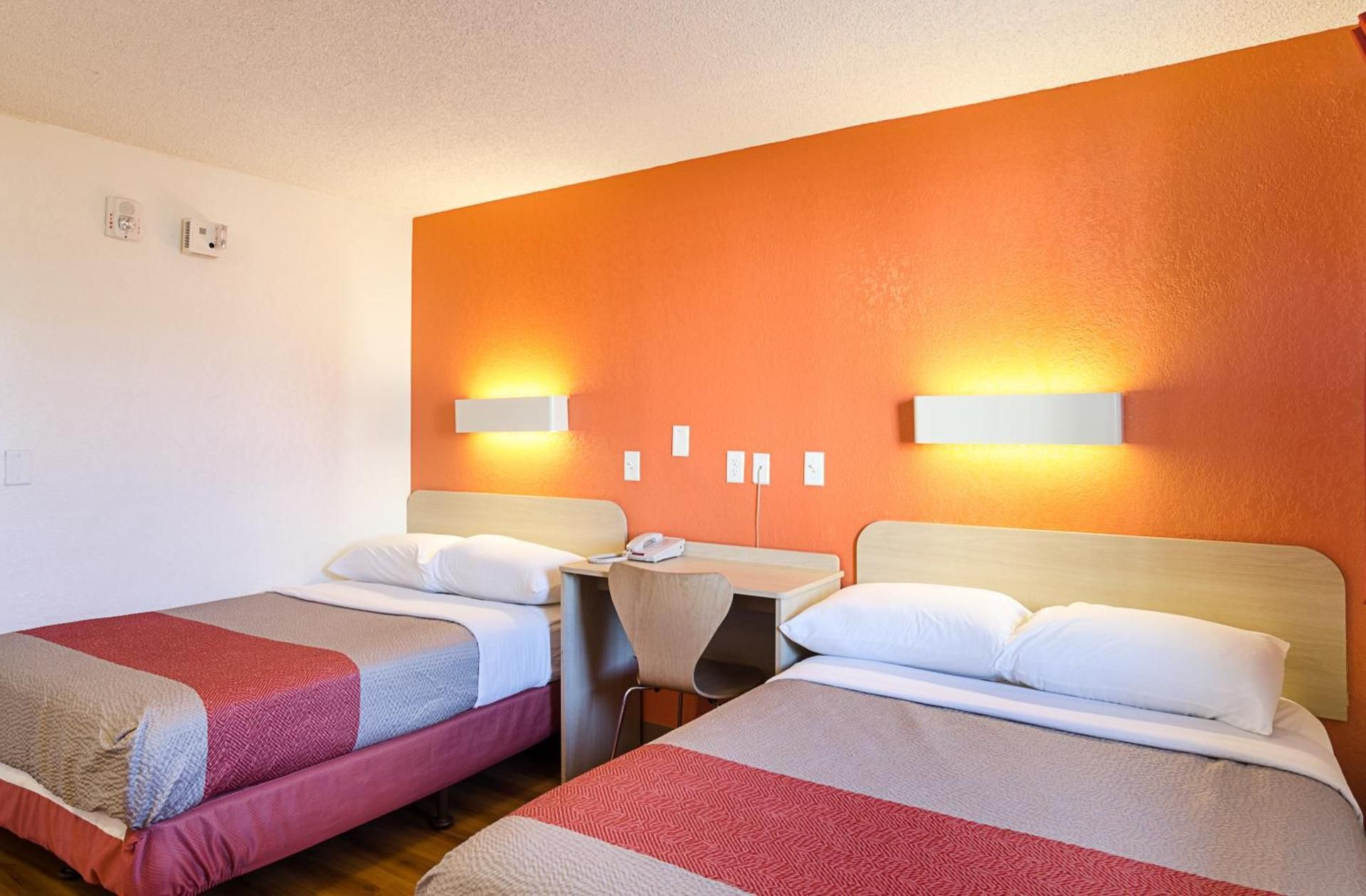 Double Room - Disability Access - Non-Smoking