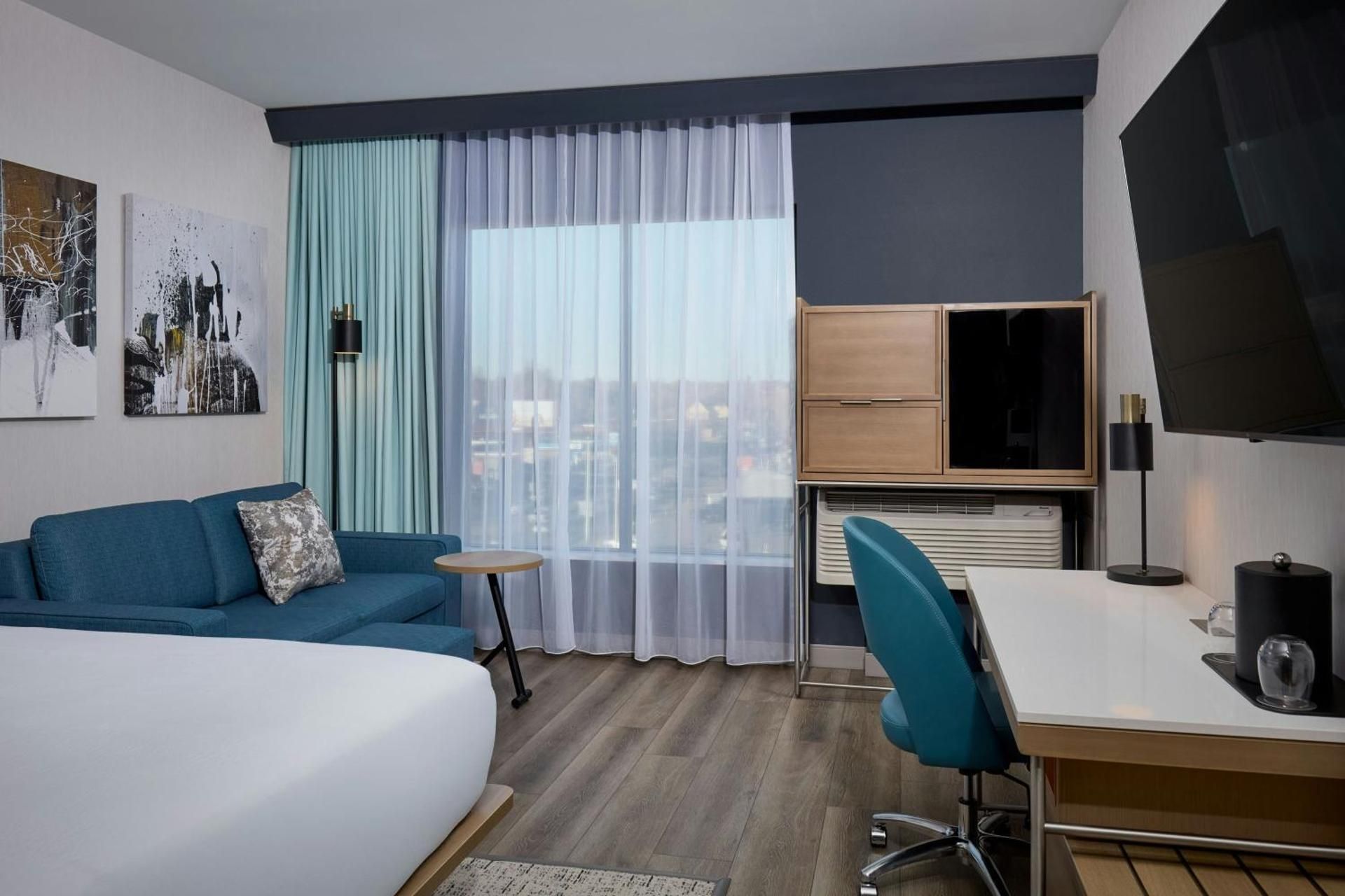 King Room with Sofa Bed and Roll-In Shower - Mobility Accessible