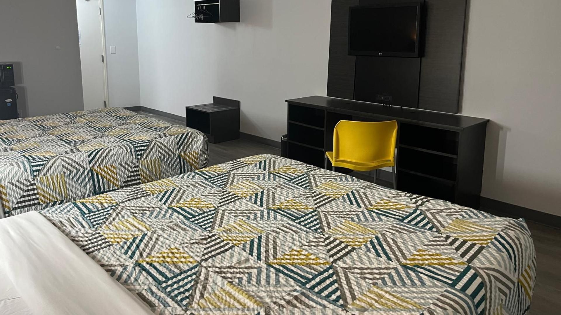 Queen Room with Two Queen Beds - Disability Access - Non-Smoking