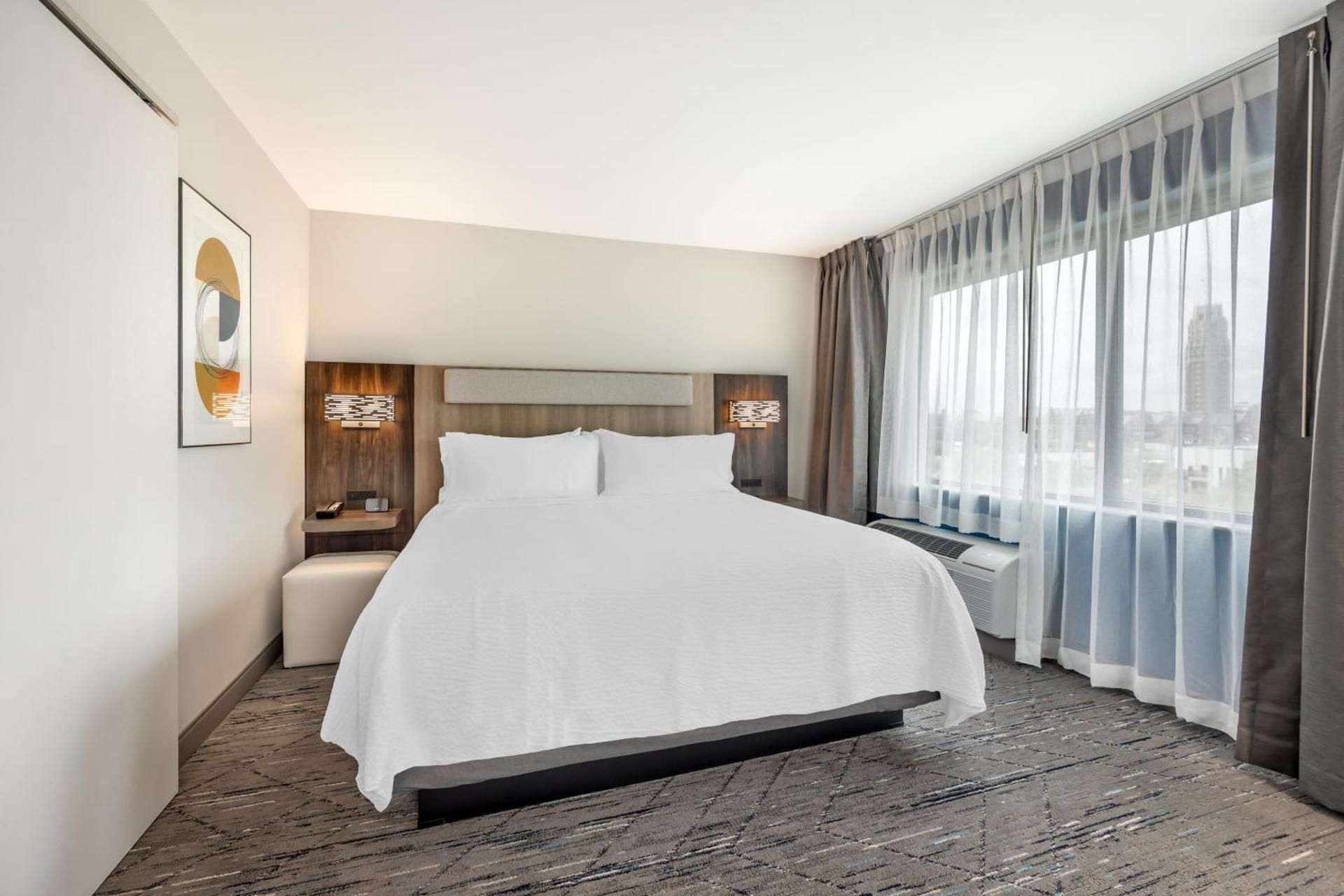 One-Bedroom Suite