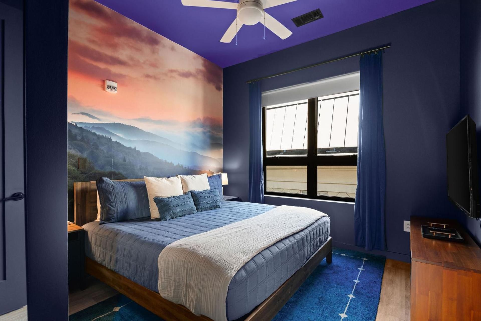 Three-Bedroom Apartment - High Floor