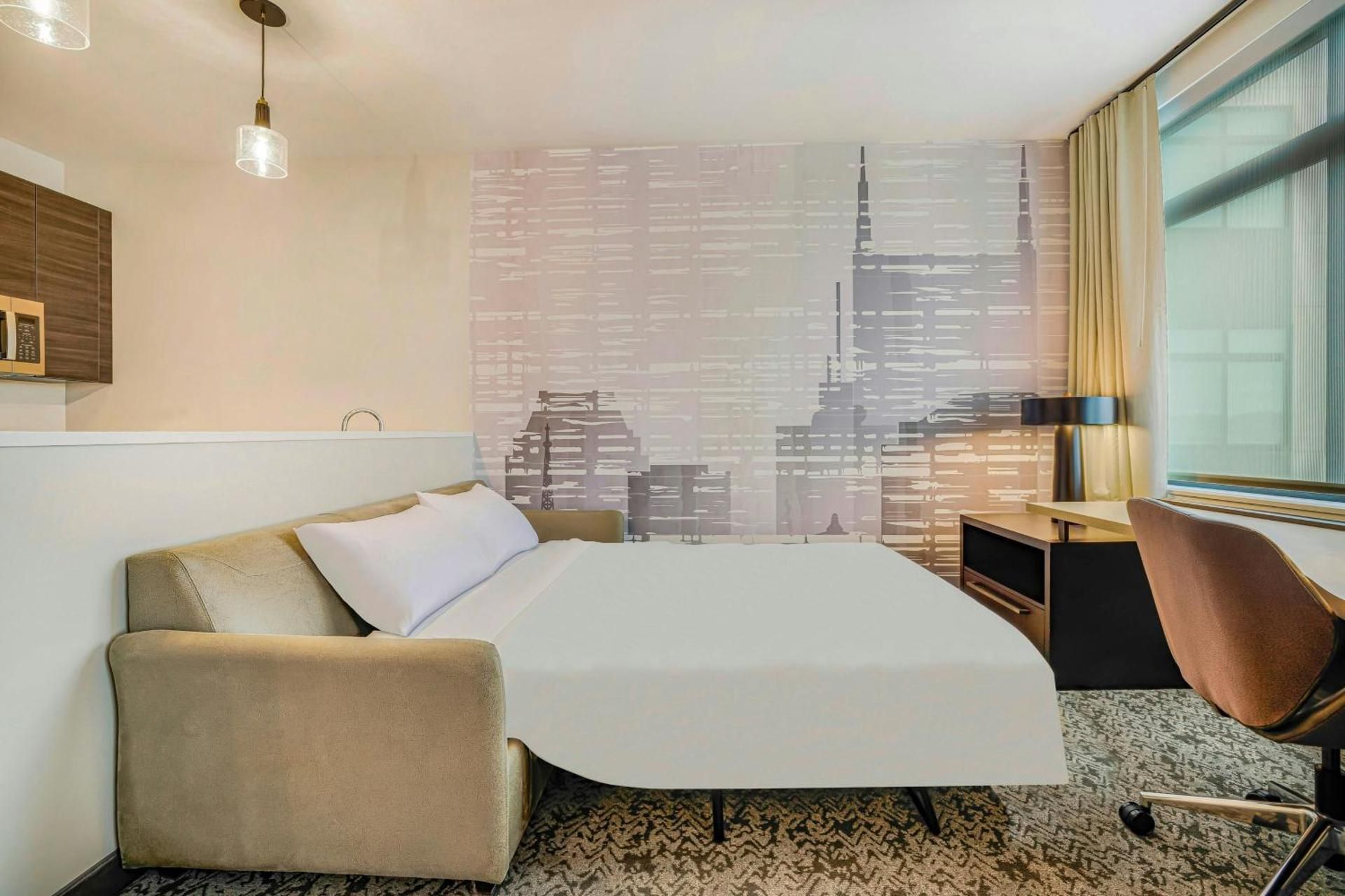 1 Bedroom Suite, 2 Queen, Sofa bed