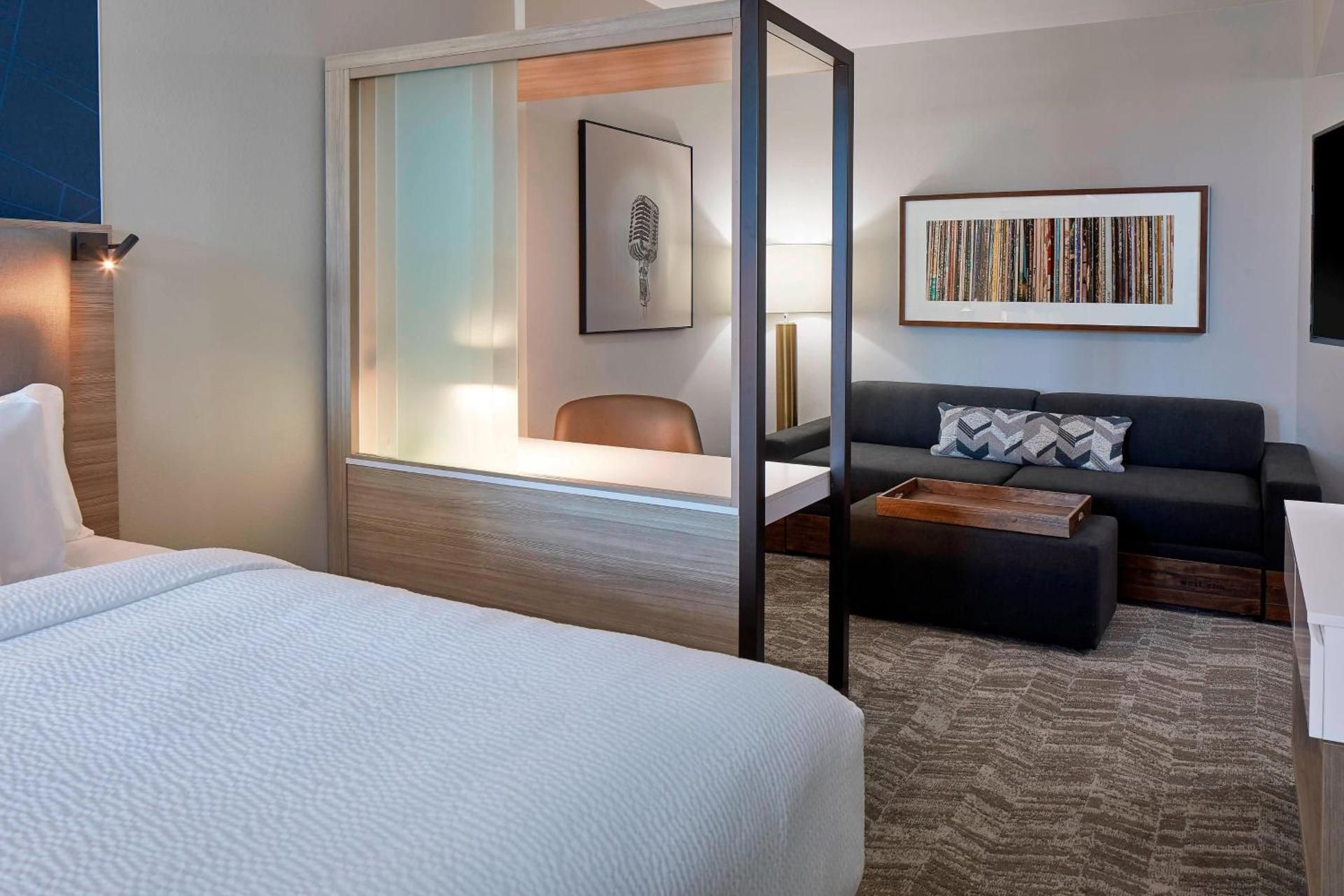 King Suite with Trundle Bed - Hearing Accessible