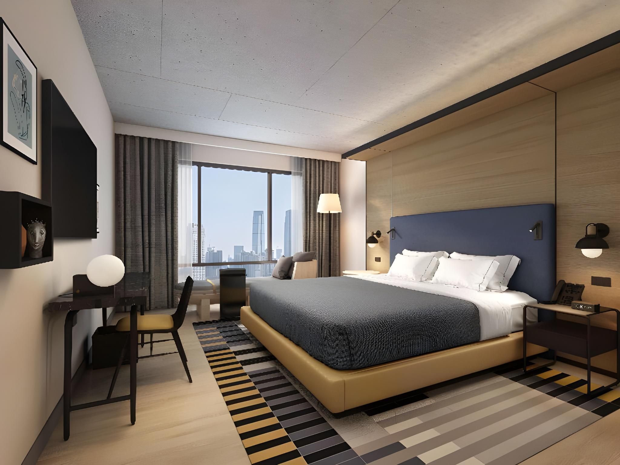 1 King Bed One Bedroom Suite City View