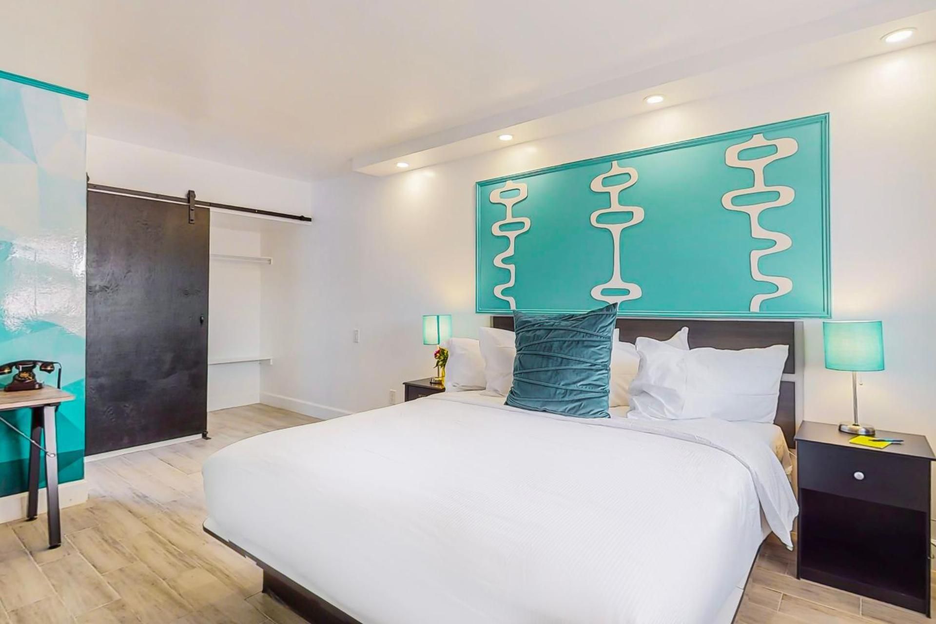 King Bed
