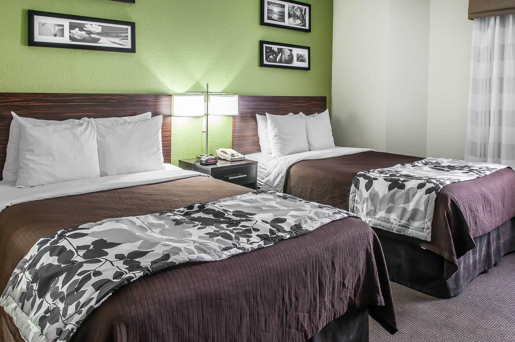 Double with 2 Double Beds - Smoking
