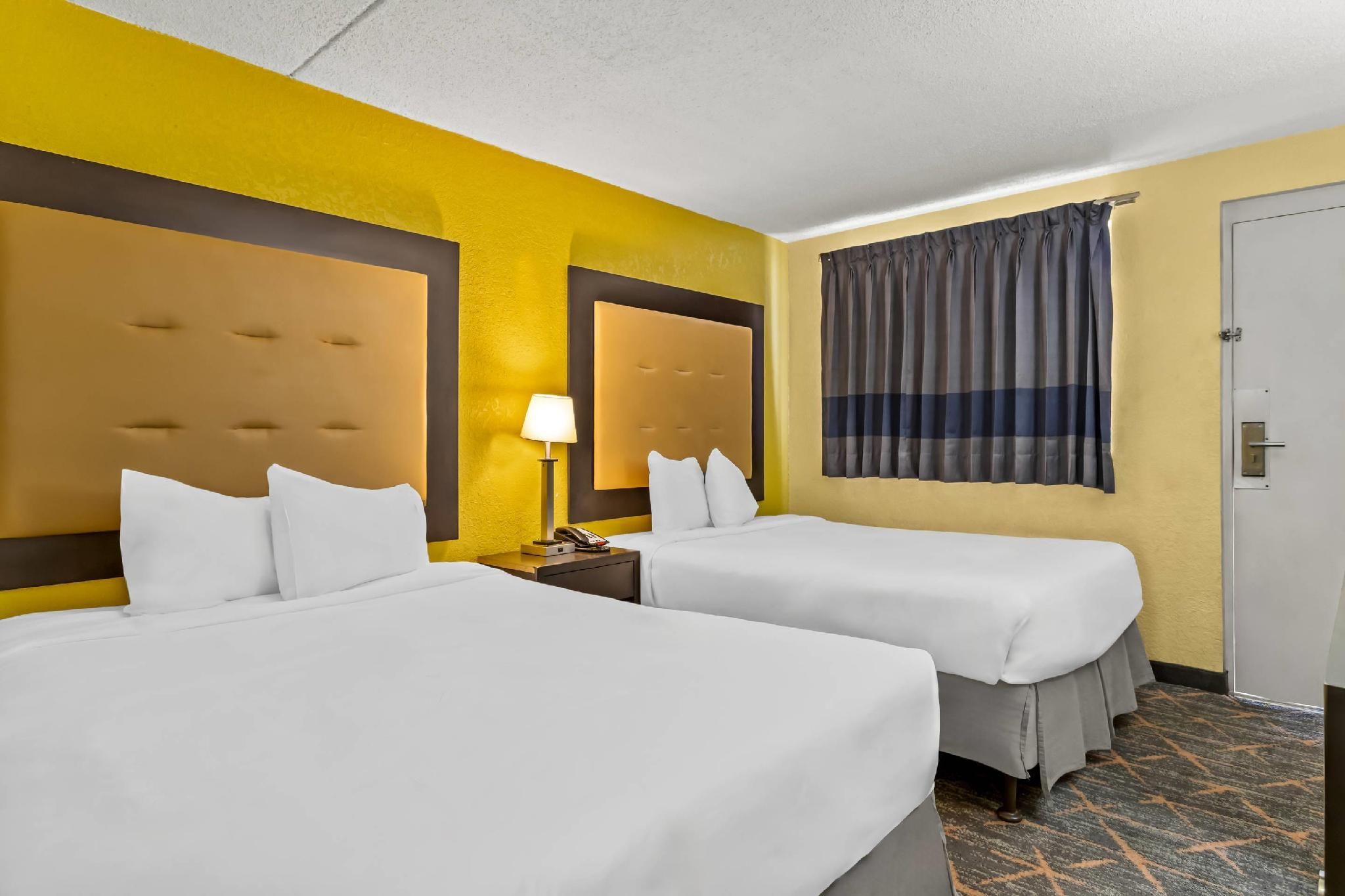 2 Double Beds, Nonsmoking