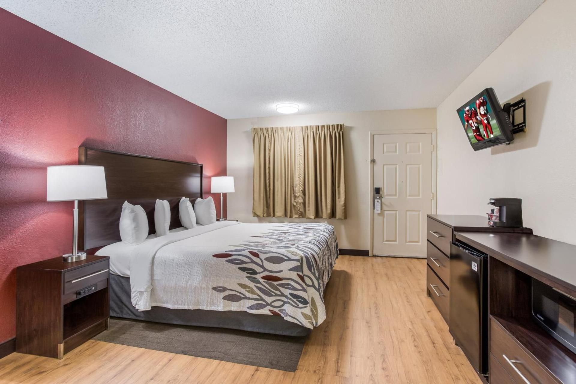 Superior King Room Disability Access Smoke Free