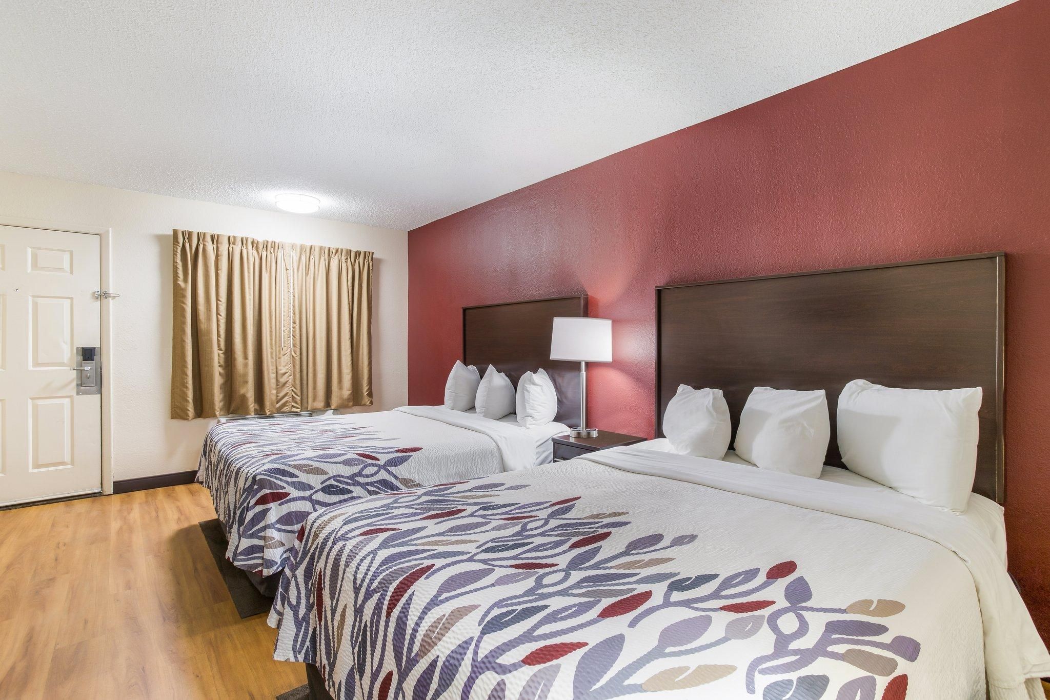 Superior 2 Queen Beds Smoke Free