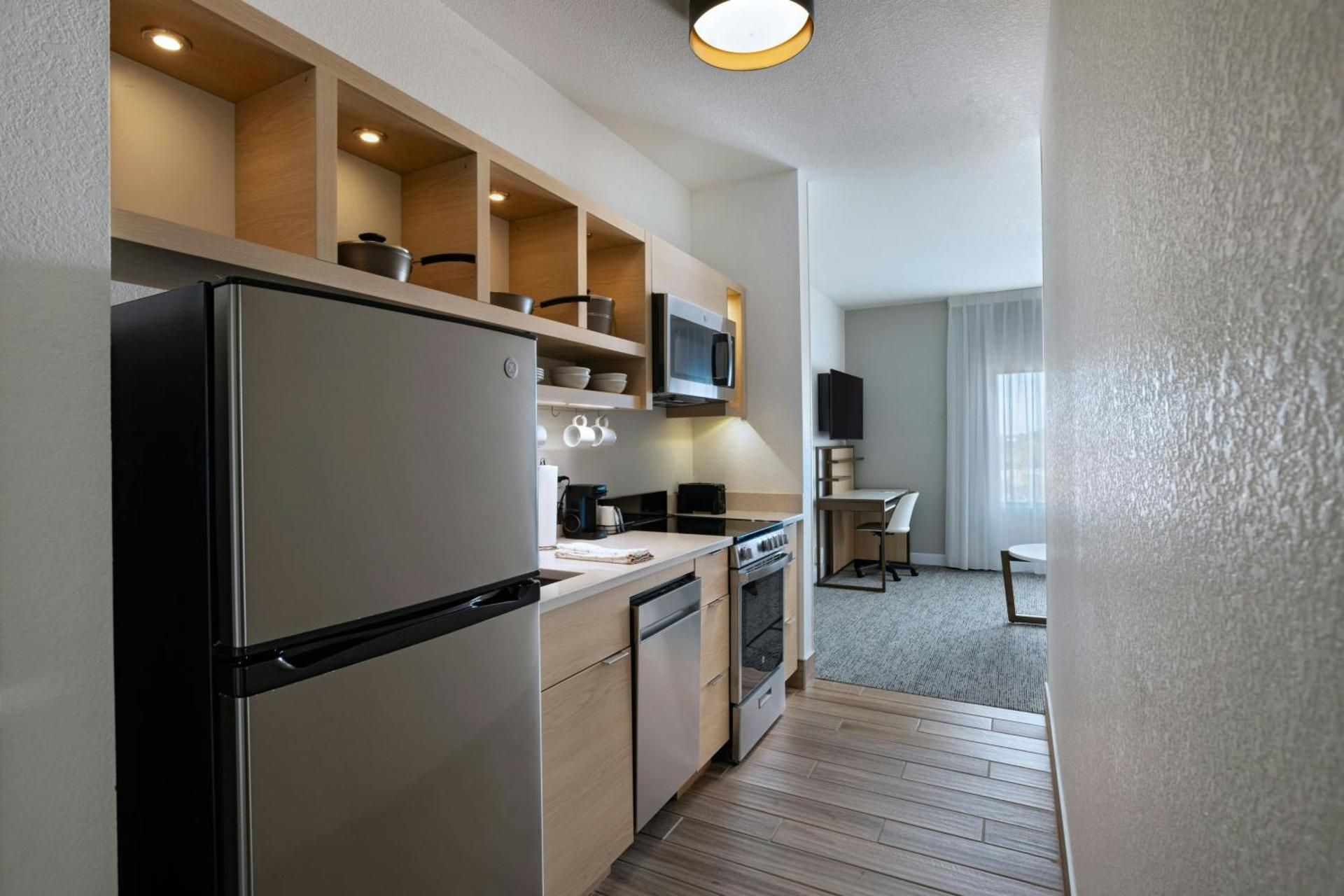 TownePlace Suites by Marriott Albuquerque Uptown One-Bedroom King Suite with Sofa Bed and City View - Hearing Accessible 3