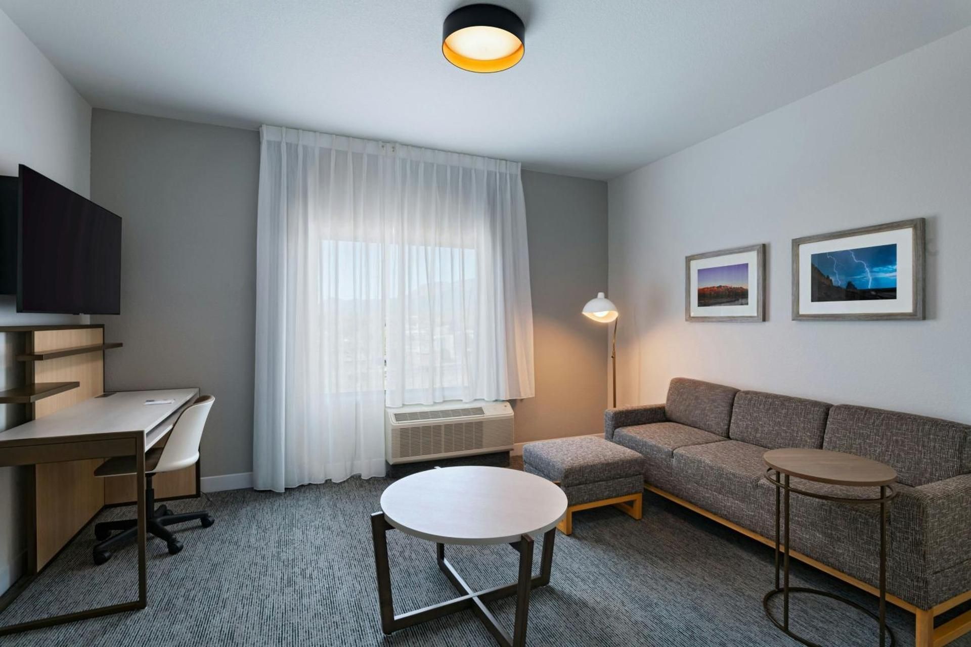 TownePlace Suites by Marriott Albuquerque Uptown One-Bedroom King Suite with Sofa Bed and City View - Hearing Accessible 2