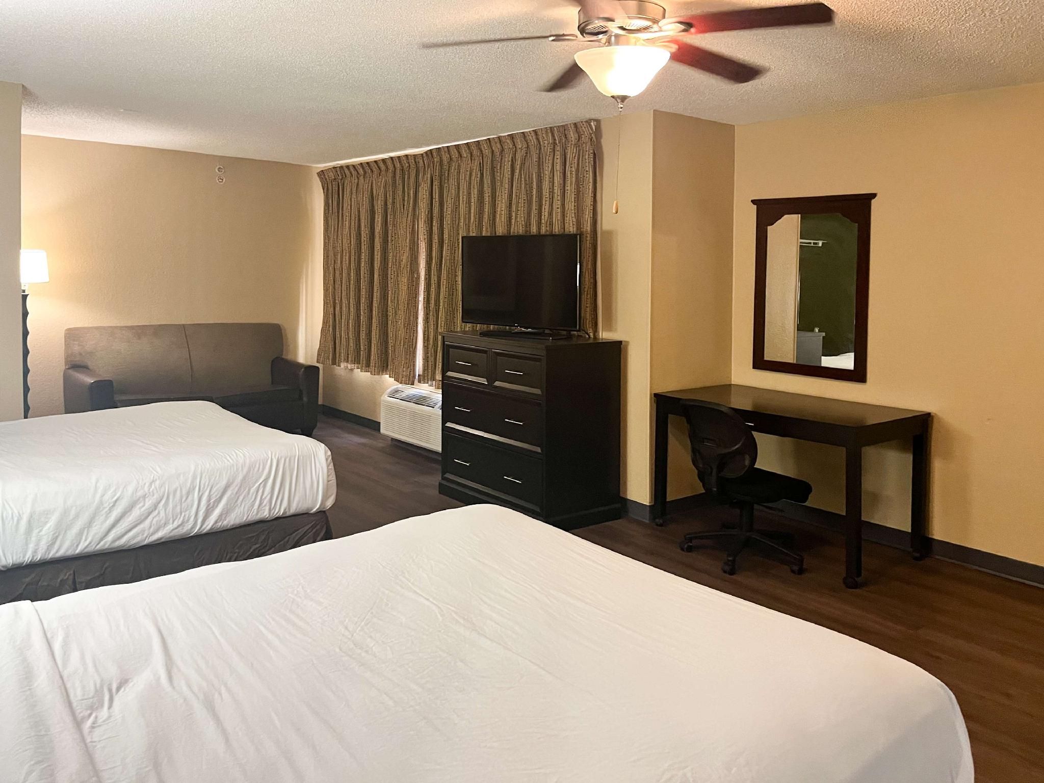 2 Queen Beds | Suite, Non-Smoking, Kitchen