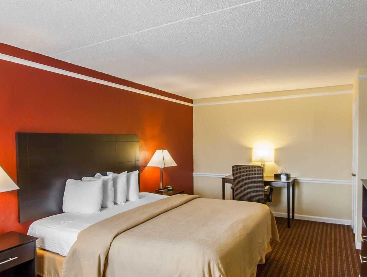 King Room - Non-Smoking