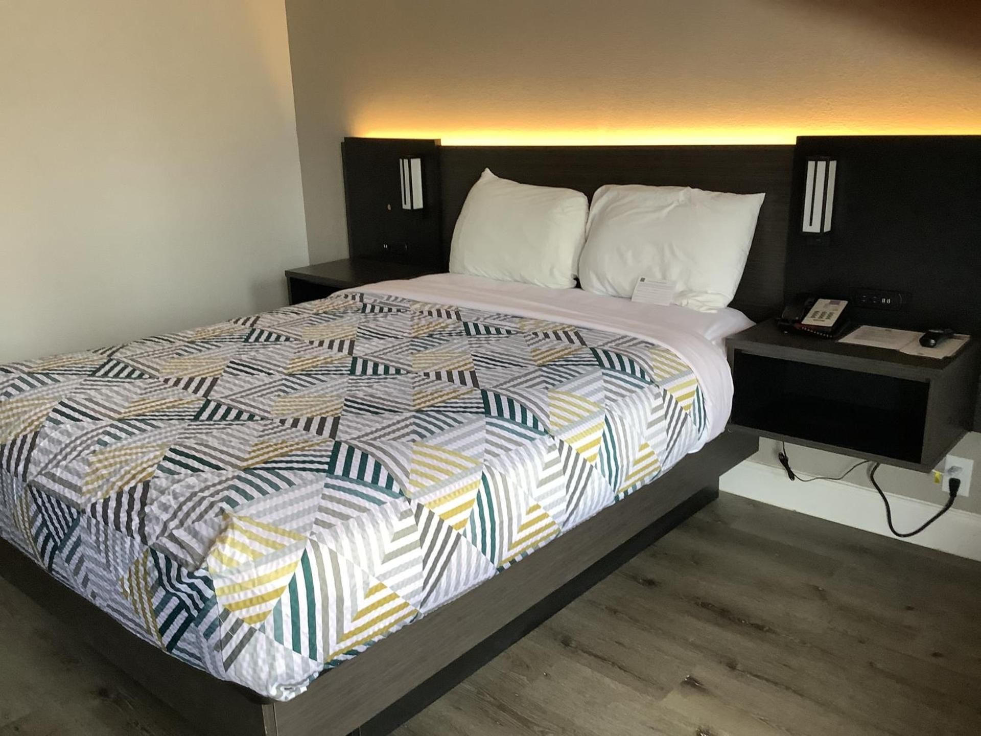 Double Room - Disability Access - Non-Smoking