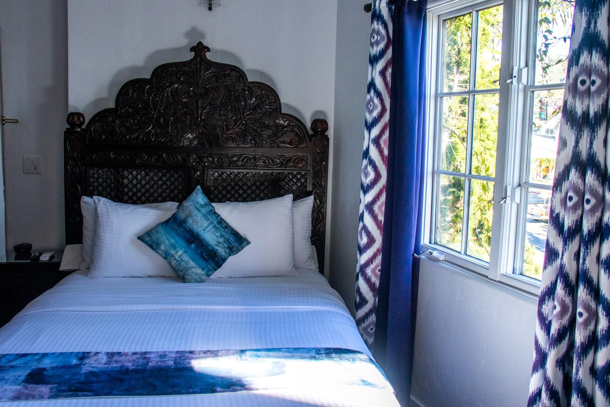 Queen Bed