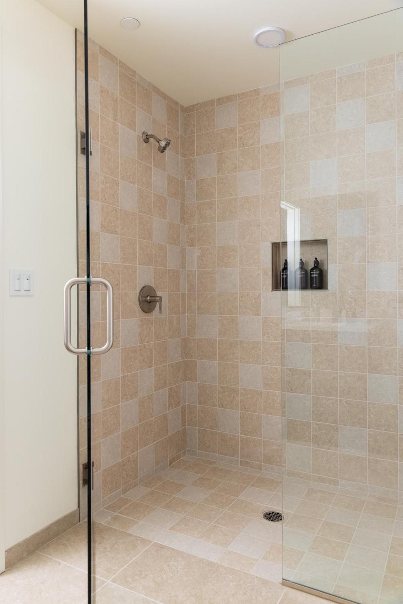 One-Bedroom Apartment with Bay View (Self Check-in with Virtual Front Desk)