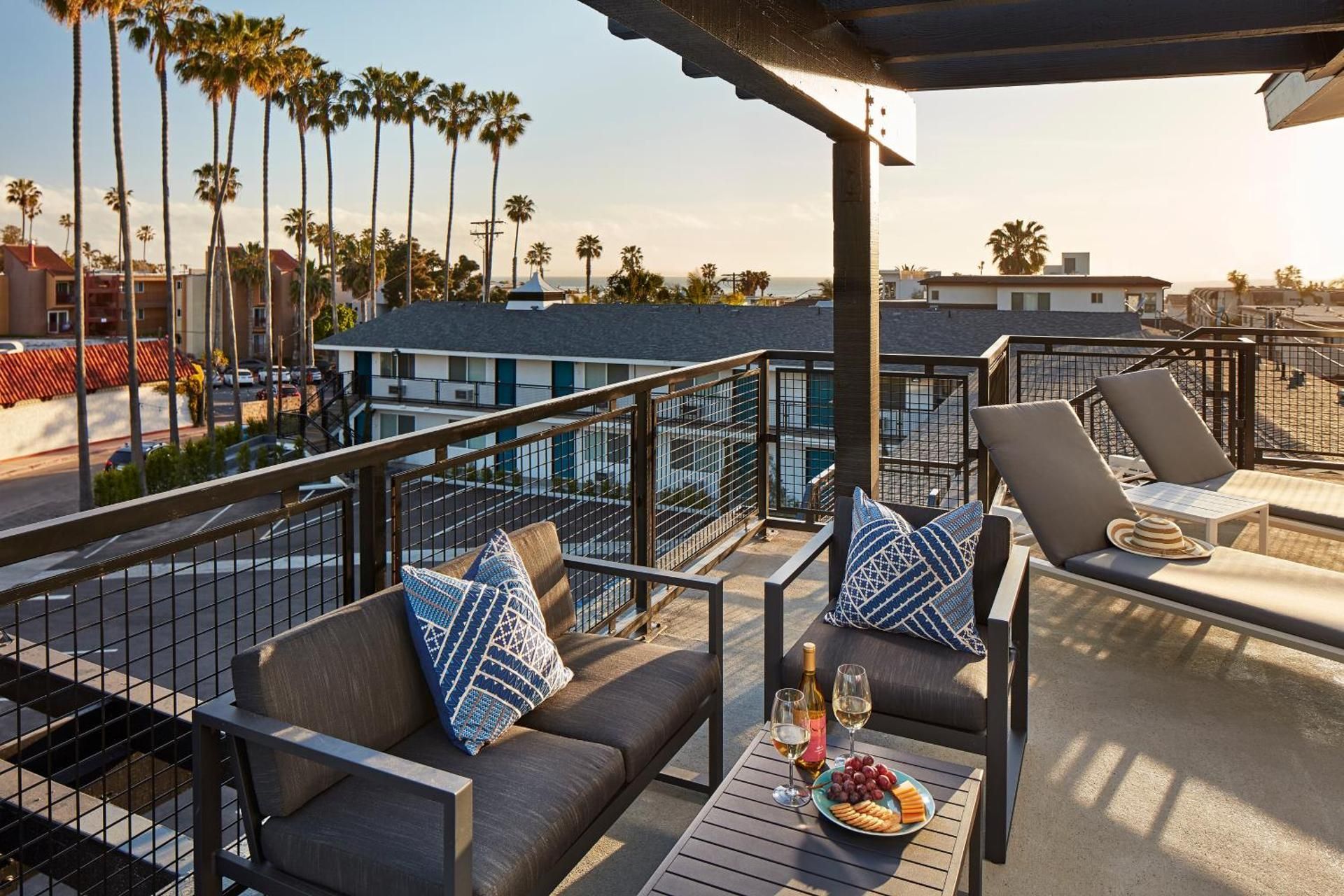 The Shoal Hotel La Jolla Beach King Suite 2