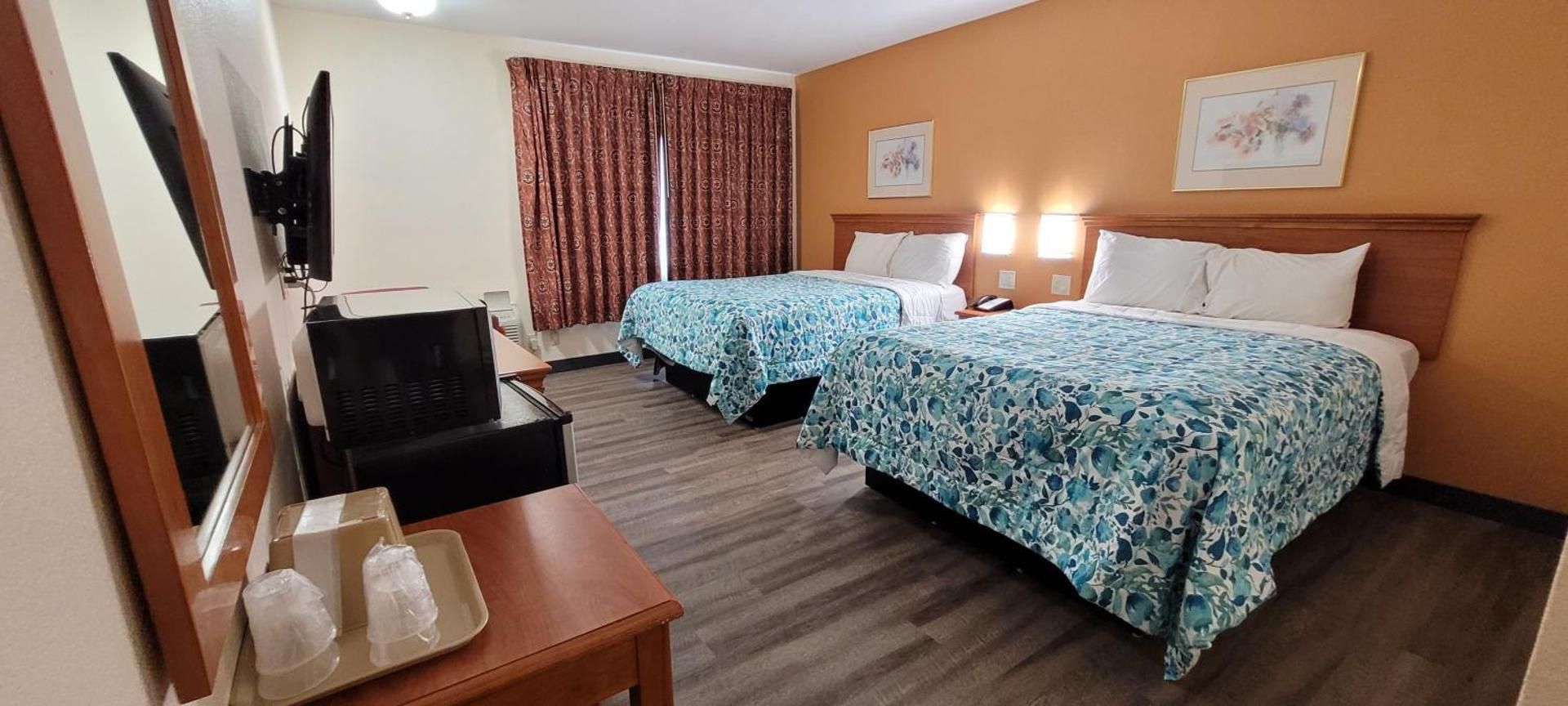 Queen Room with Two Queen Beds