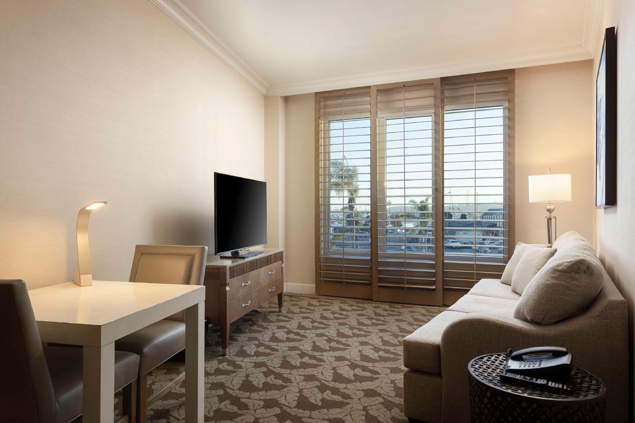 2 Queen Bed Two Room Premier Suite