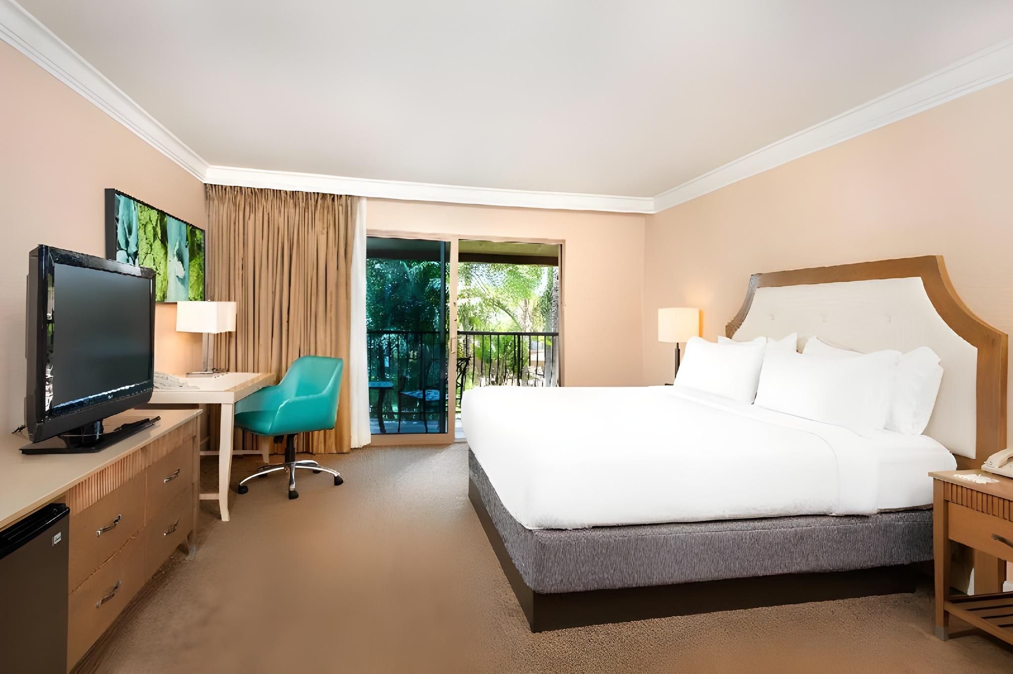 Standard King Room
