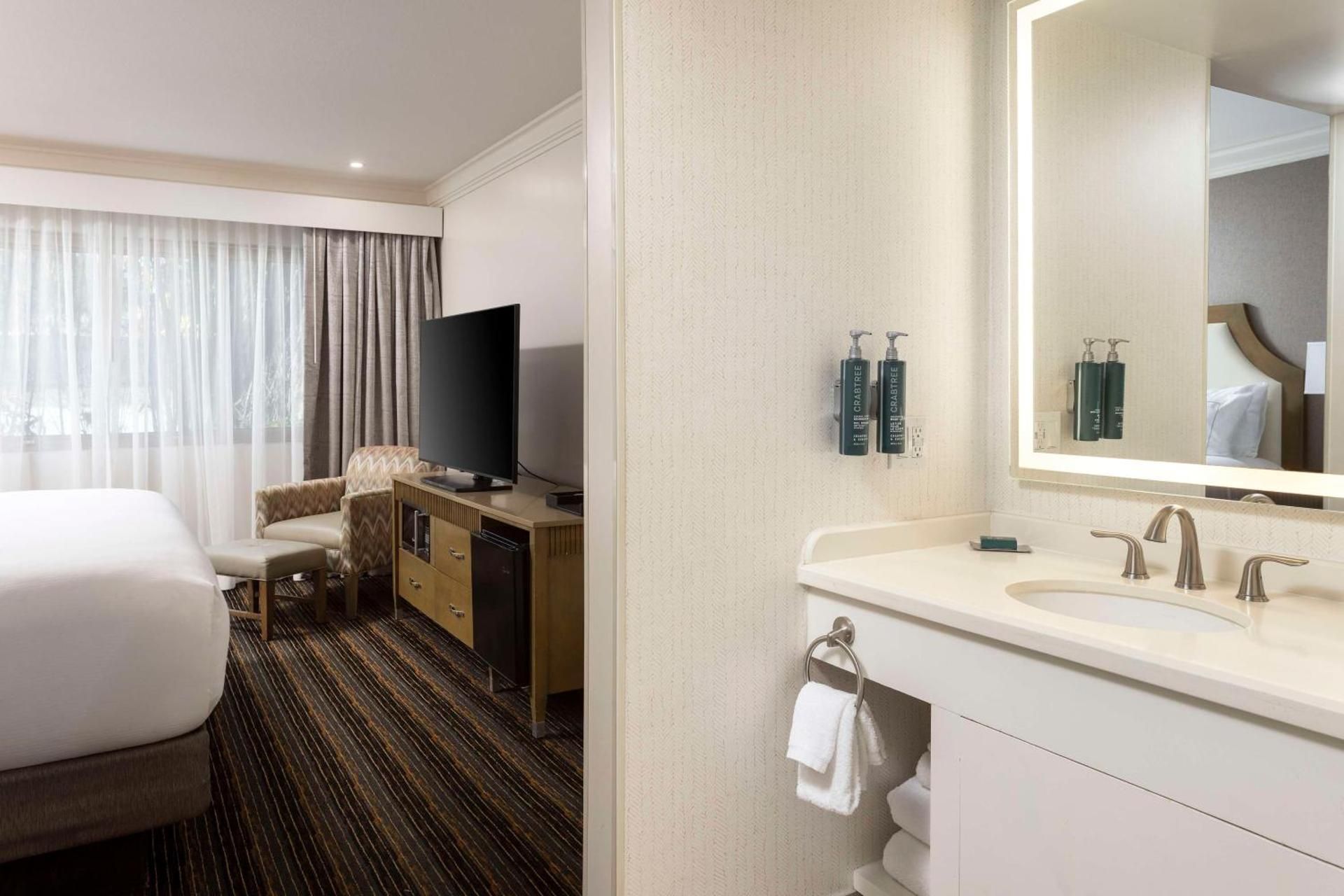 King Room - Base