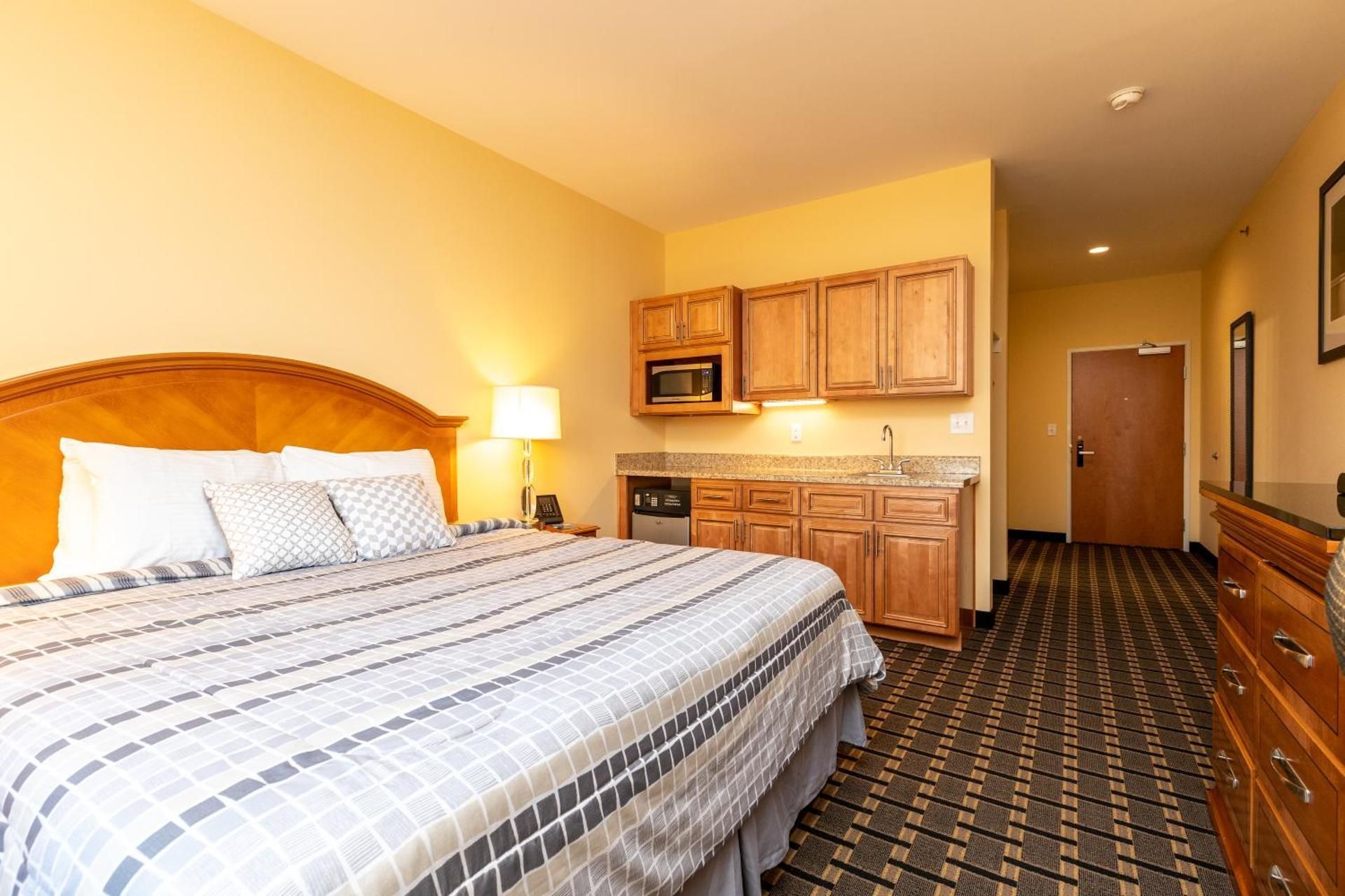 Superior King Room