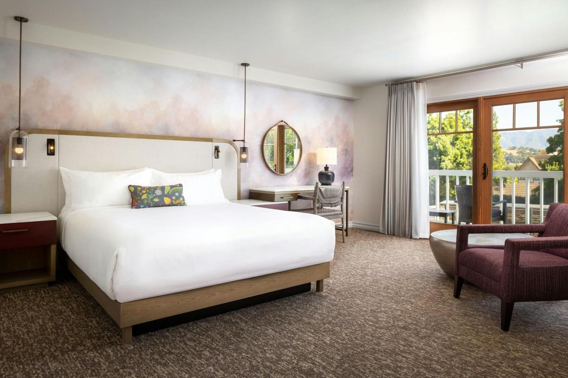 King Suite with Sofa Bed, Pool View and Tub - Mobility and Hearing Accessible