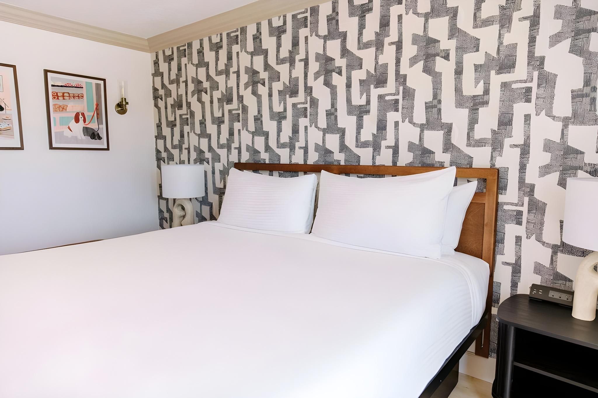 The Marlo Skal Sanctuary King