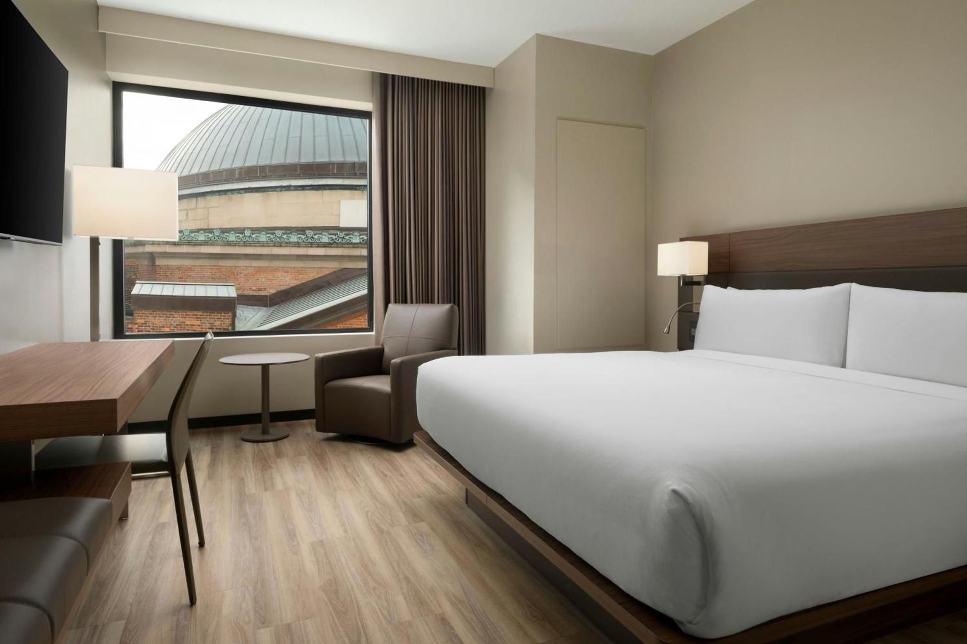 Standard King Room - Hearing Accessible