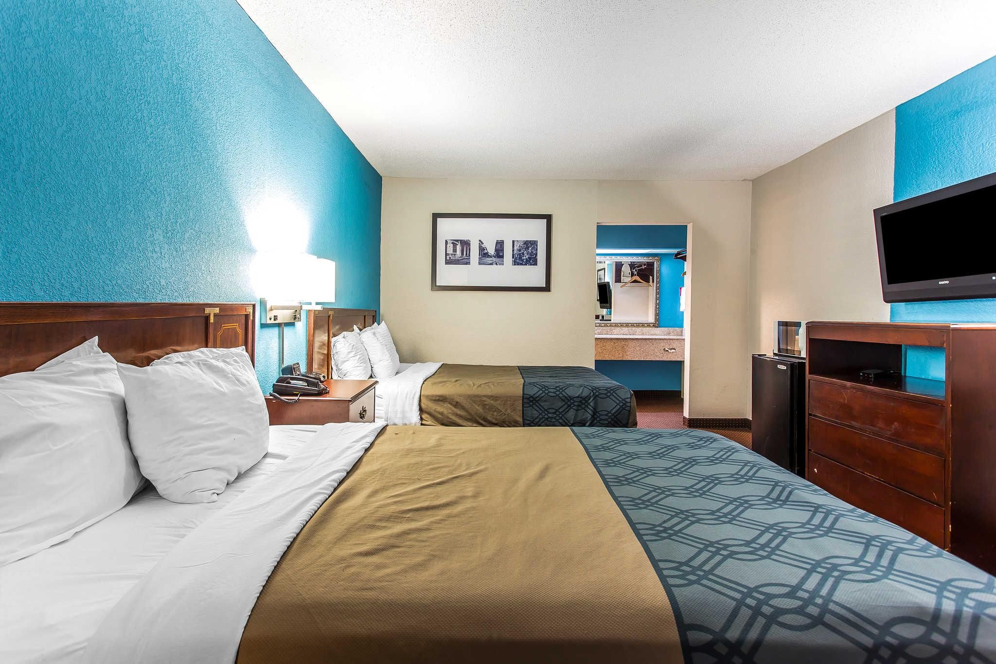 Double with 2 Double Beds - Smoking