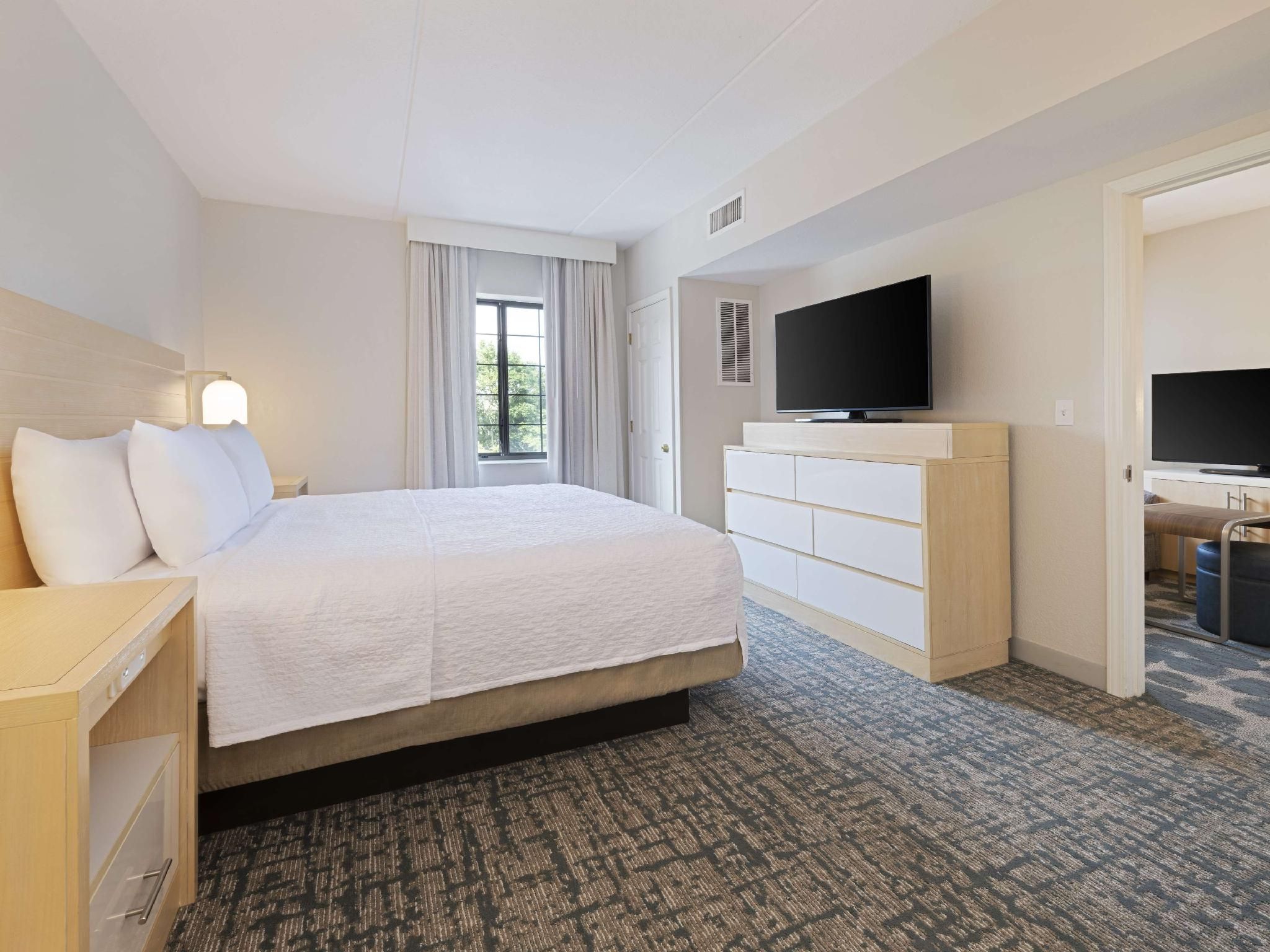 Homewood Suites by Hilton Parsippany-Troy Hills 1 King/2 Double Beds 2 Bdrm 2 Bath Suite