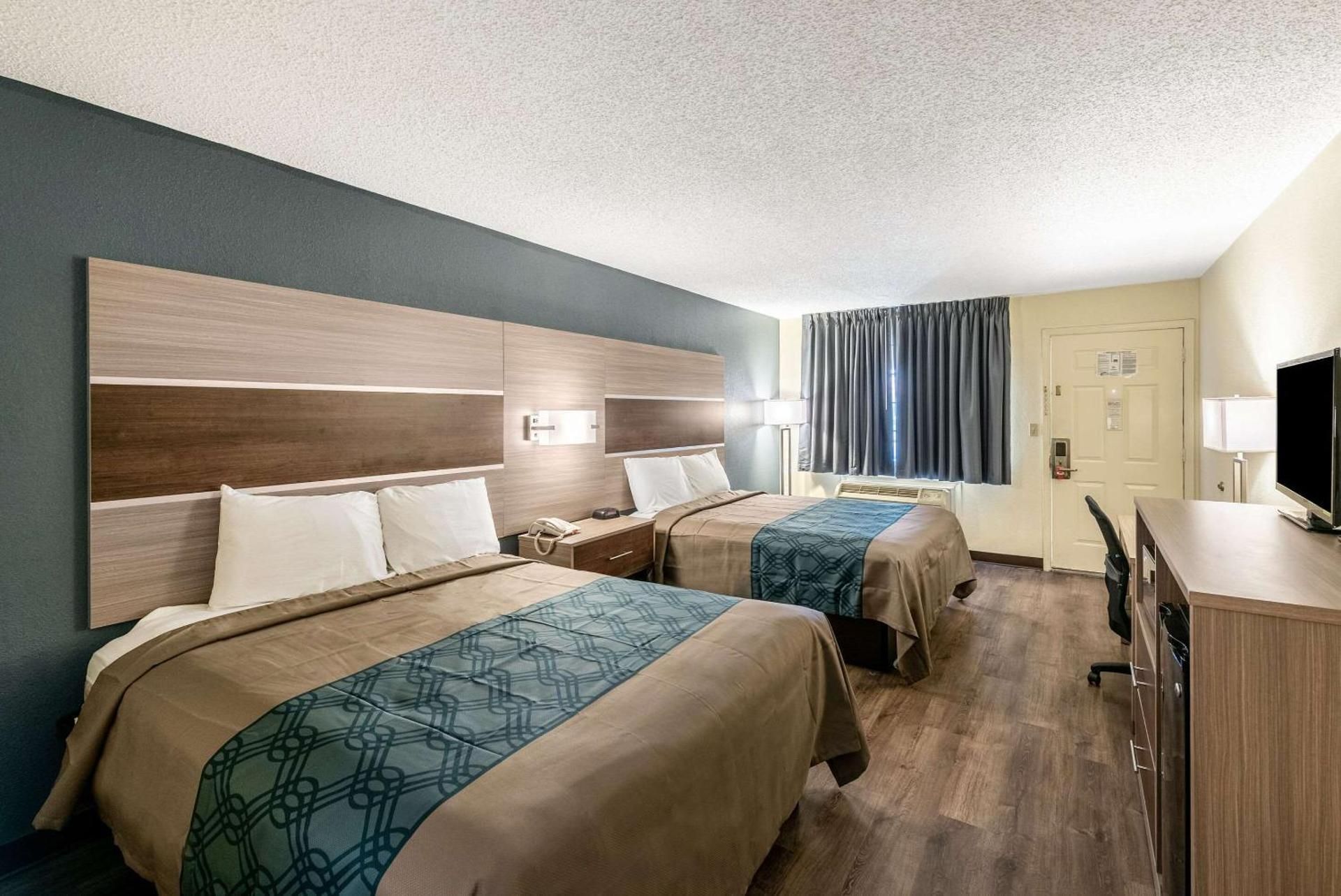 Econo Lodge Vicksburg 2 Double Beds, Nonsmoking 2